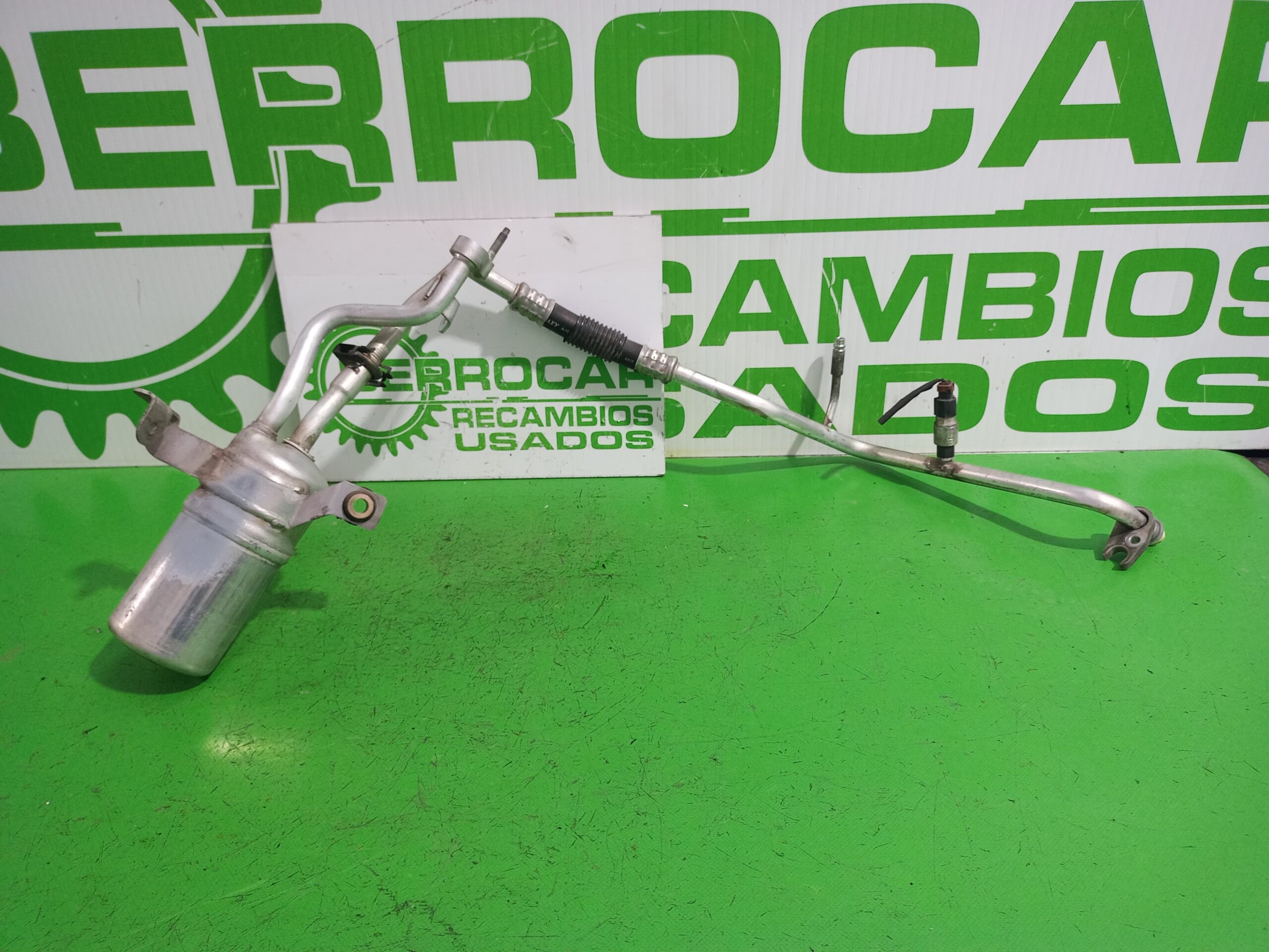 tubos_aire_acondicionado_1742126_ford_focus_berlina_cap_1_6_16v_cat