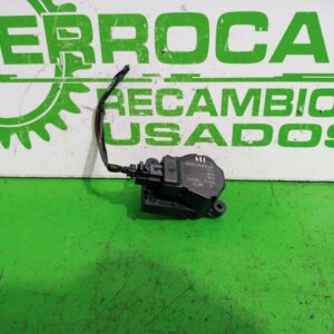 motor_apertura_trampilla_3m5h19e616ab_ford_focus_berlina_cap_1_6_16v_cat