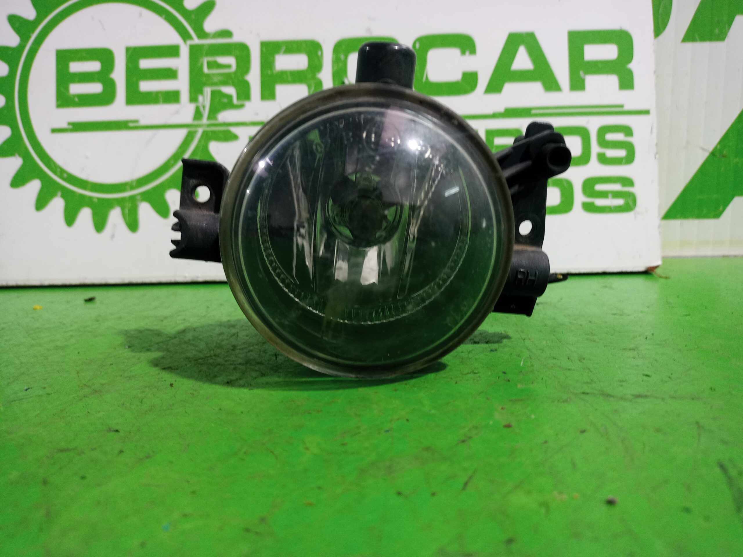 faro_antiniebla_derecho_3m5115k201aa_ford_focus_berlina_cap_1_6_16v_cat