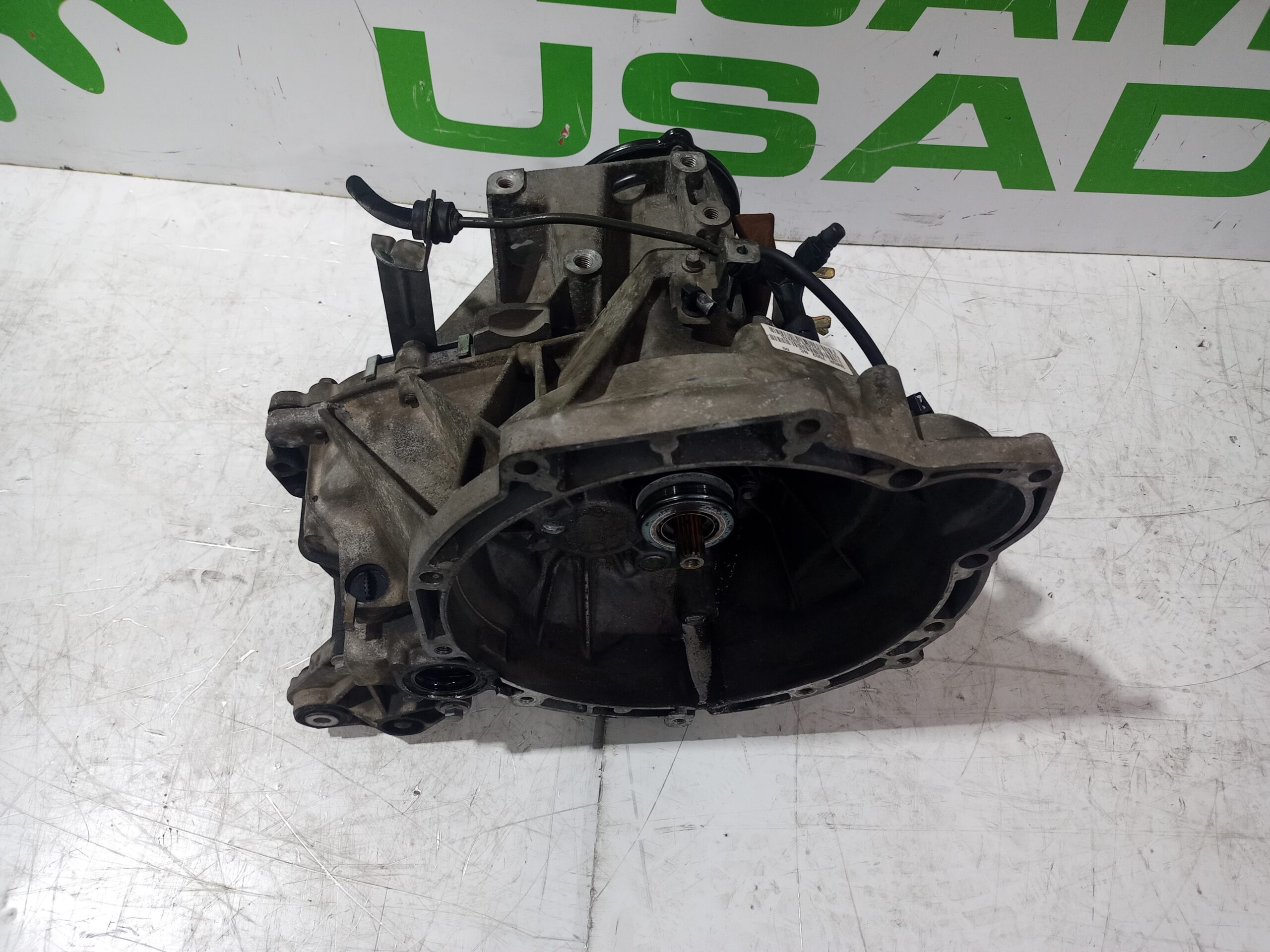 caja_cambios_3m5r7002nc_ford_focus_berlina_cap_1_6_16v_cat