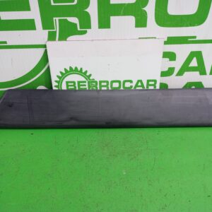 molduras_traseras_9619030377_citr_n_berlingo_1_9_diesel