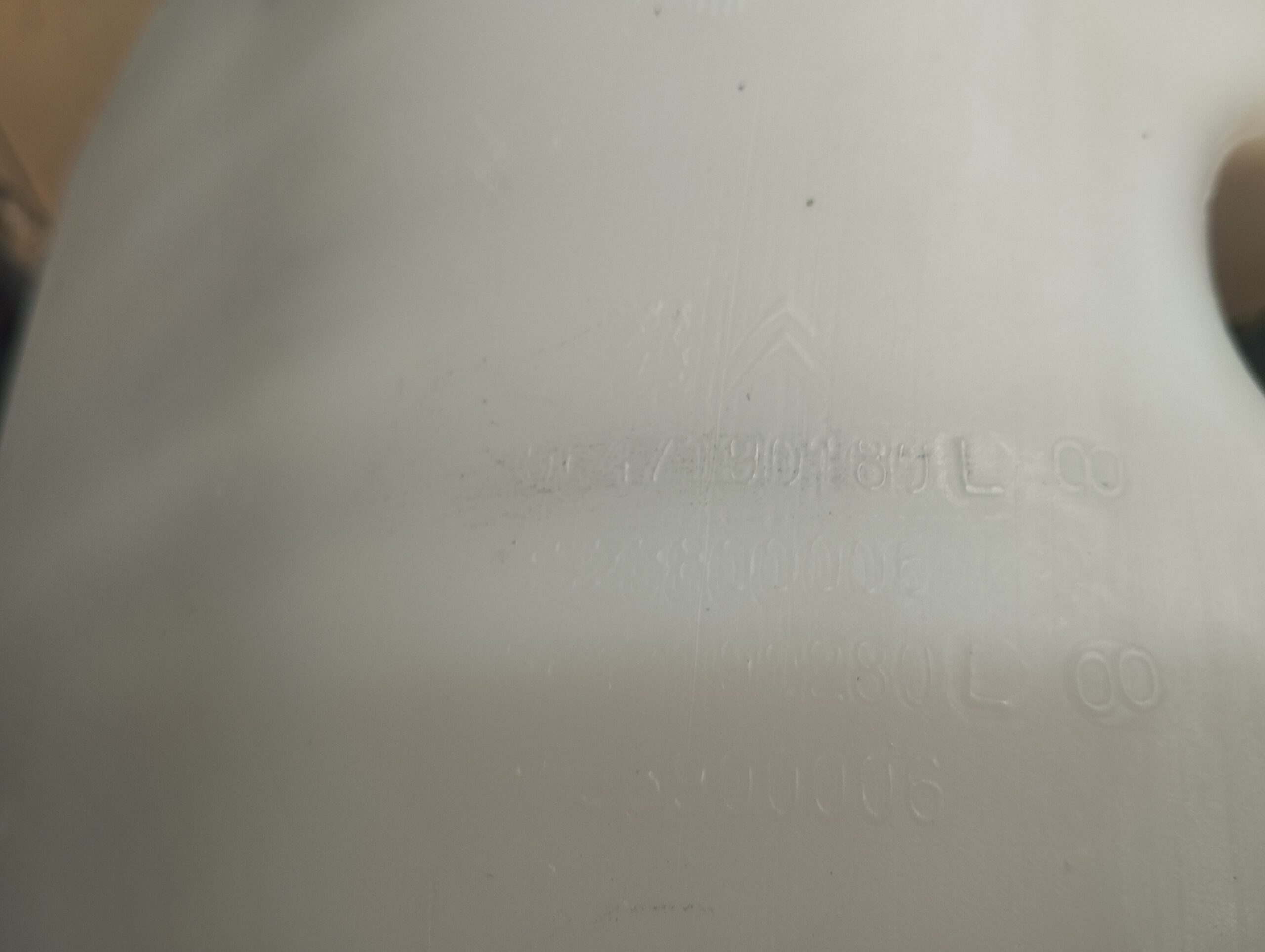 deposito_limpia_9647190180_citr_n_berlingo_1_9_diesel