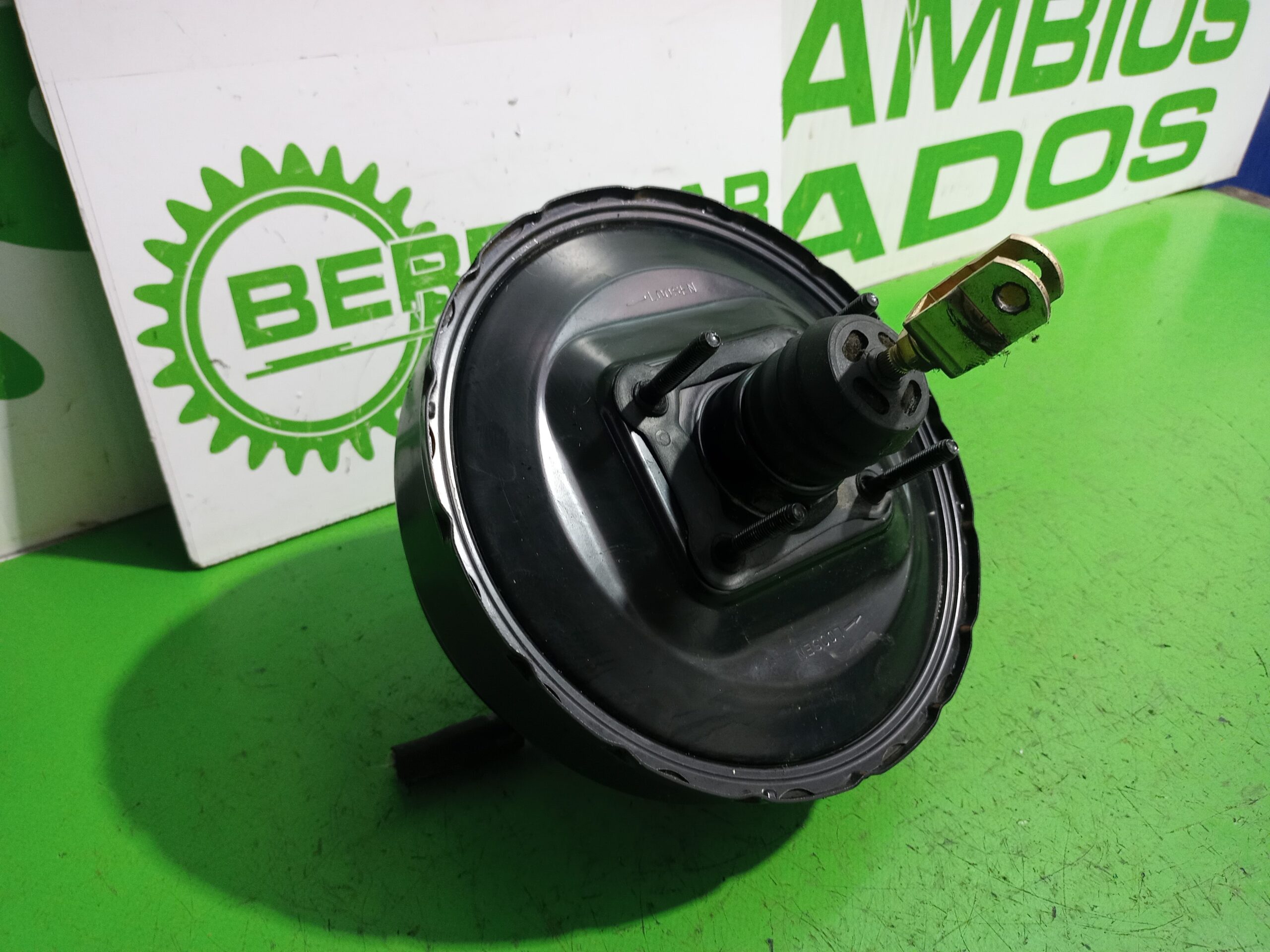 servofreno_585003e100_kia_sorento_2_5_crdi_cat