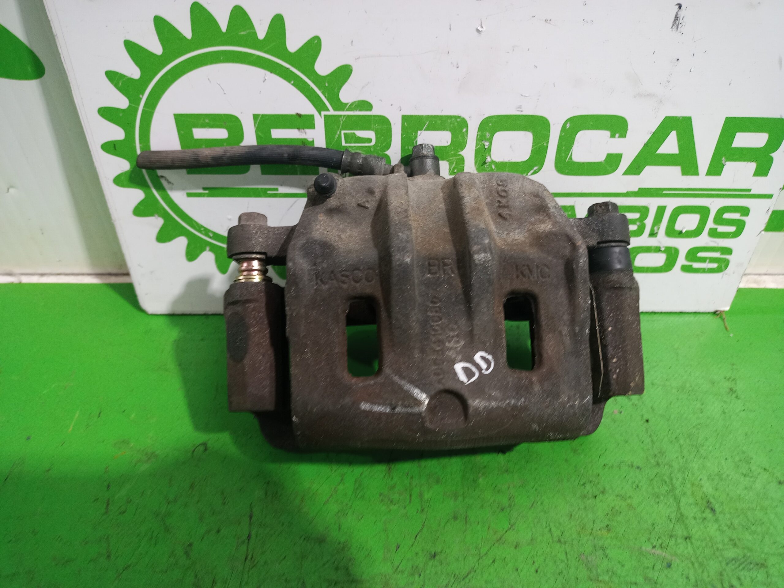 pinza_de_freno_delantera_derecha_581303e100_kia_sorento_2_5_crdi_cat