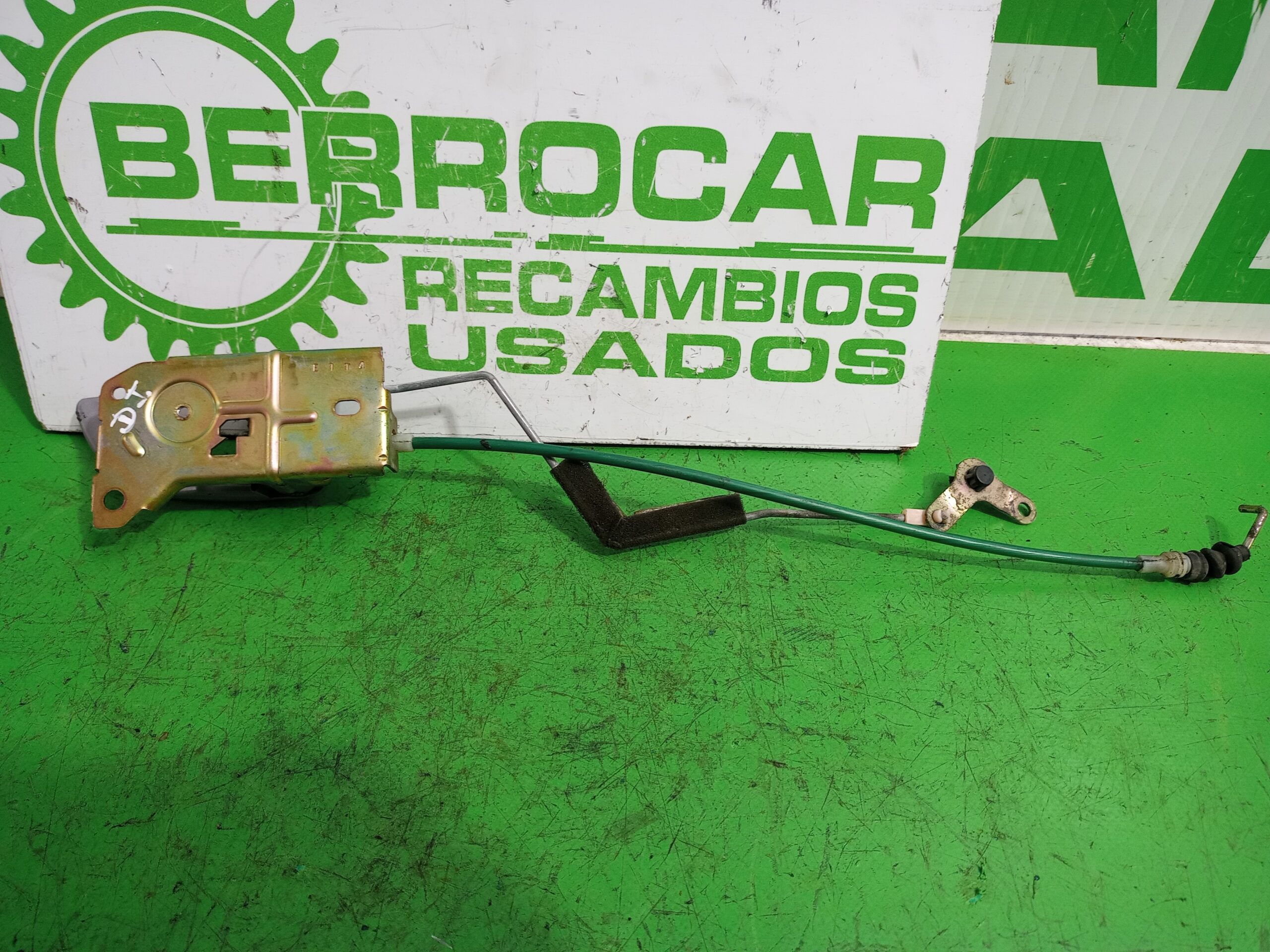 maneta_interior_delantera_izquierda_826213e000_kia_sorento_2_5_crdi_cat