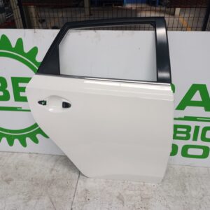 puerta_trasera_derecha_6711302180_toyota_auris_touring_sports_e18_active