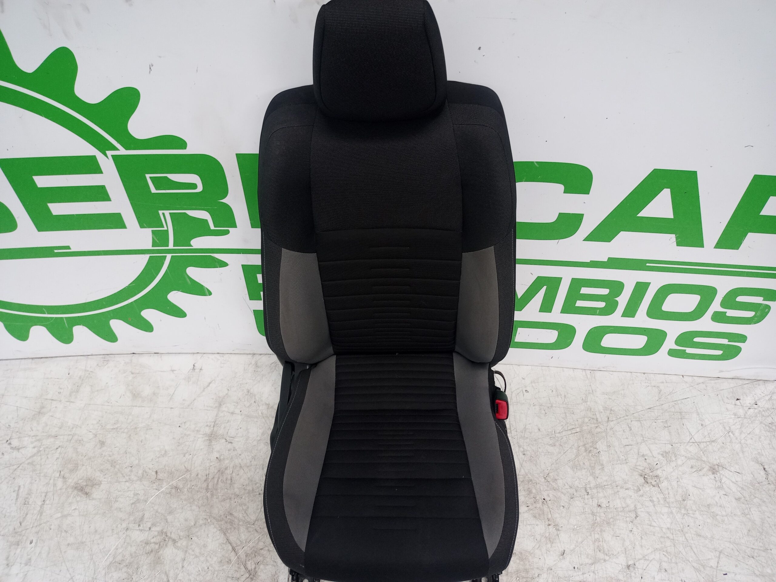 asiento_delantero_derecho_7201002470_toyota_auris_touring_sports_e18_active