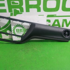 moldura_5540302230_toyota_auris_touring_sports_e18_active