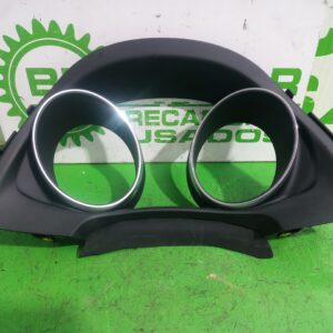 moldura_5543502510_5541002440_toyota_auris_touring_sports_e18_active