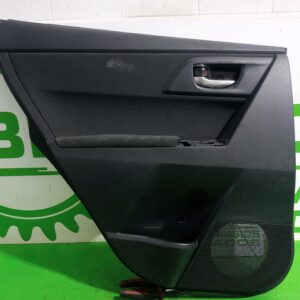 guarnecido_puerta_trasera_izquierda_6777602380_toyota_auris_touring_sports_e18_active