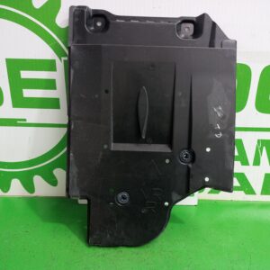 cubrecarter_5816702060_toyota_auris_touring_sports_e18_active