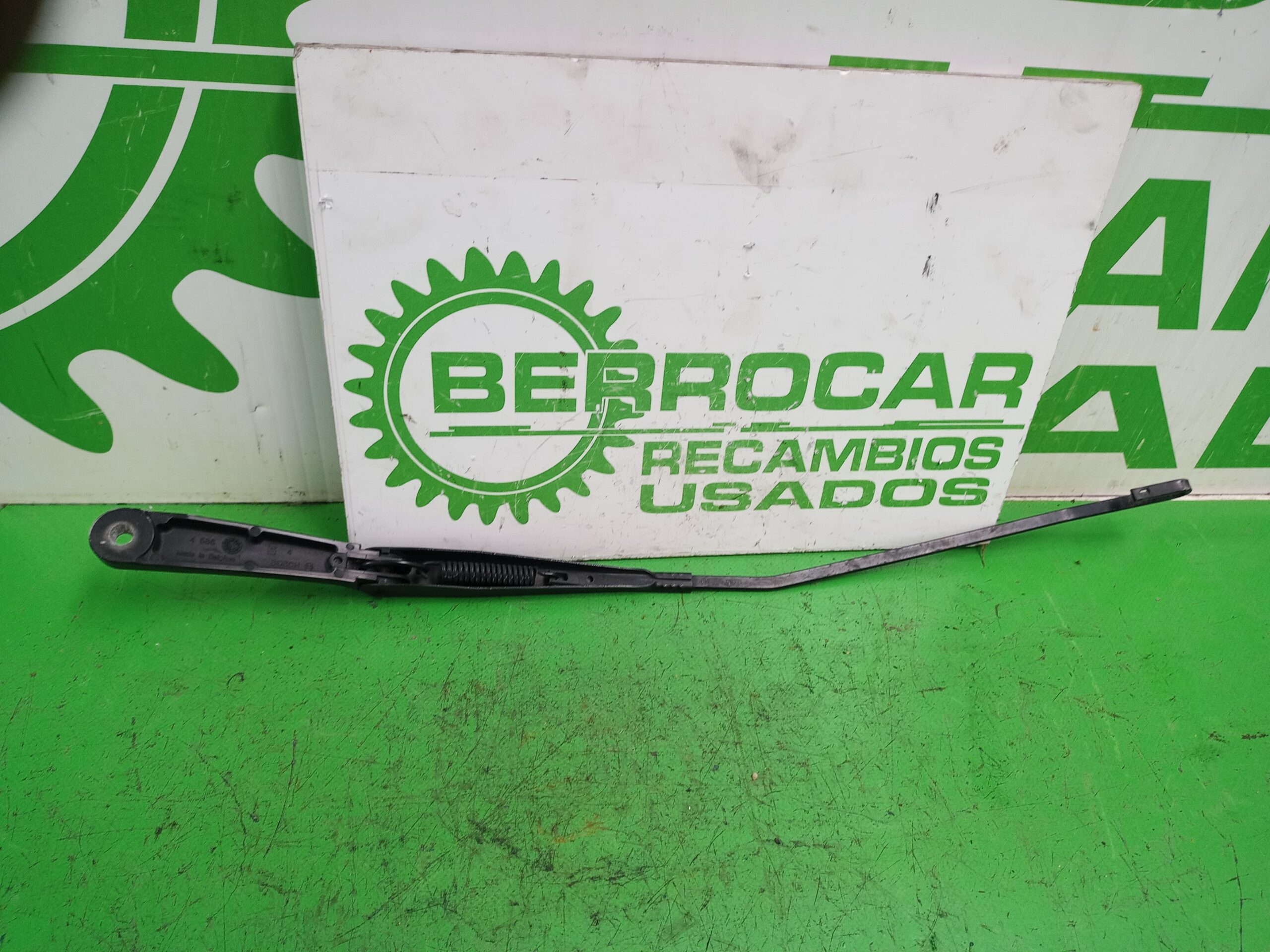 brazo_limpia_delantero_derecho_6l1955410b_seat_ibiza_6l1_1_4_16v