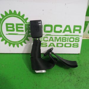 enganche_cinturon_trasero_izquierdo_867857713b_seat_ibiza_6k1_select