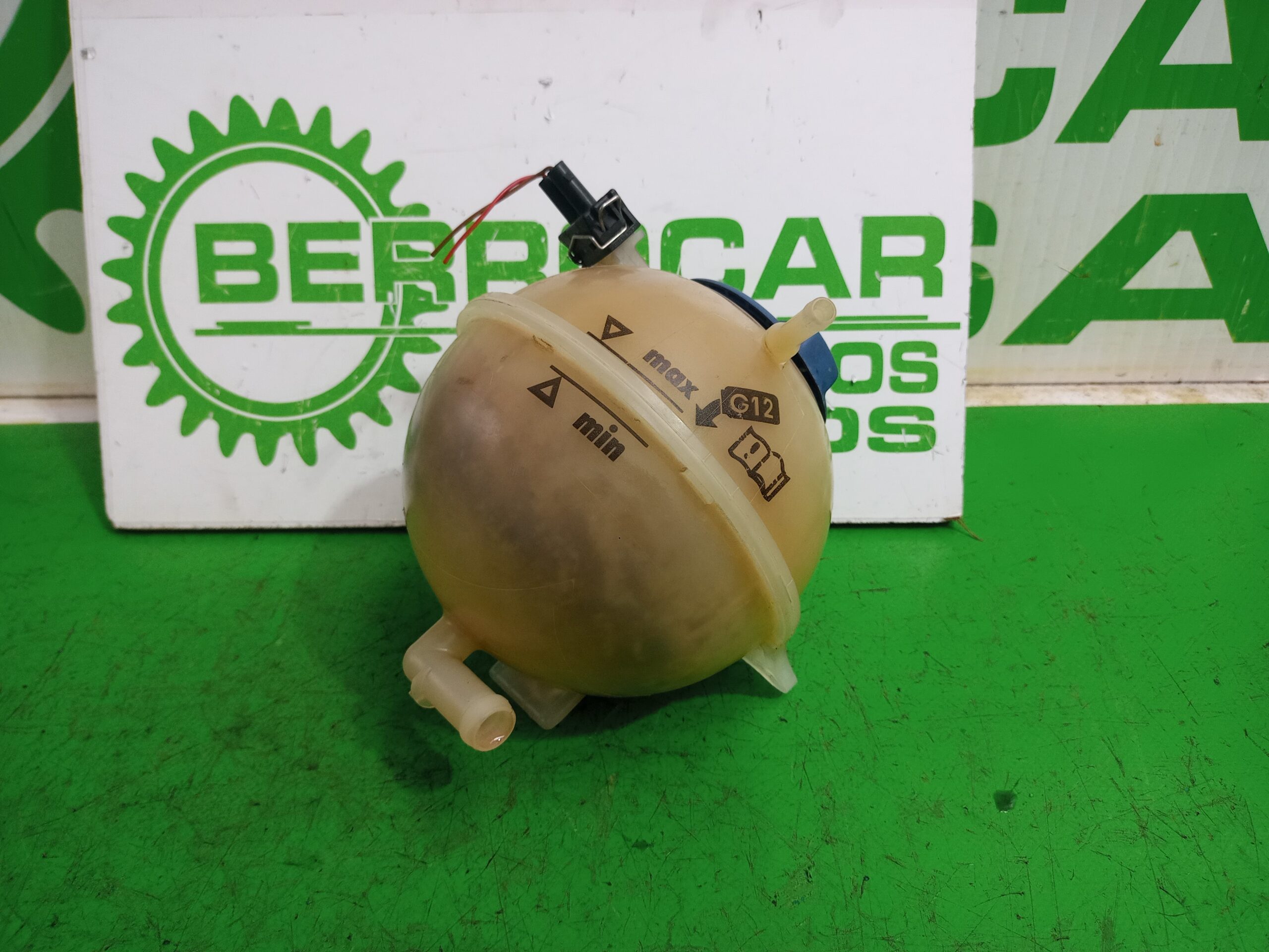 deposito_expansion_1h0121407_seat_ibiza_6k1_select