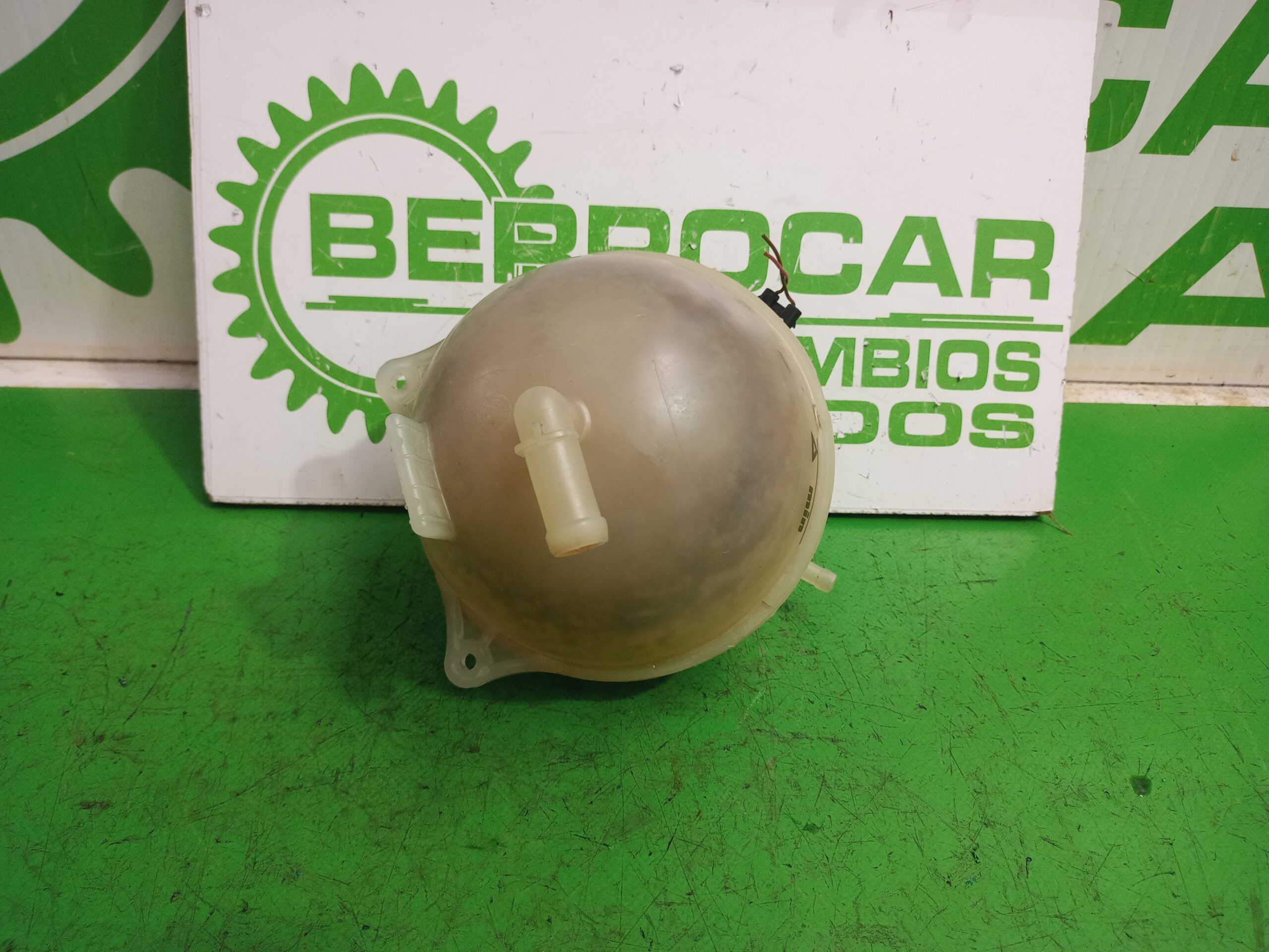 deposito_expansion_1h0121407_seat_ibiza_6k1_select