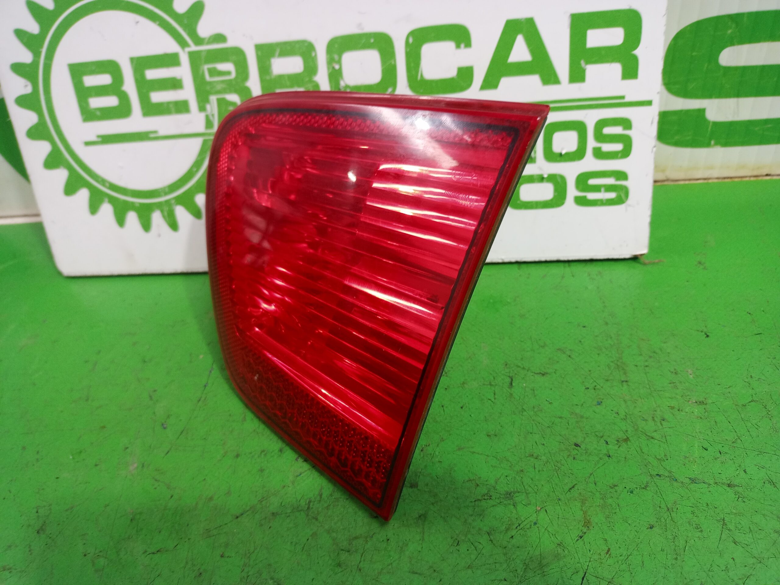 piloto_trasero_derecho_interior_6k6945108c_seat_ibiza_6k1_select