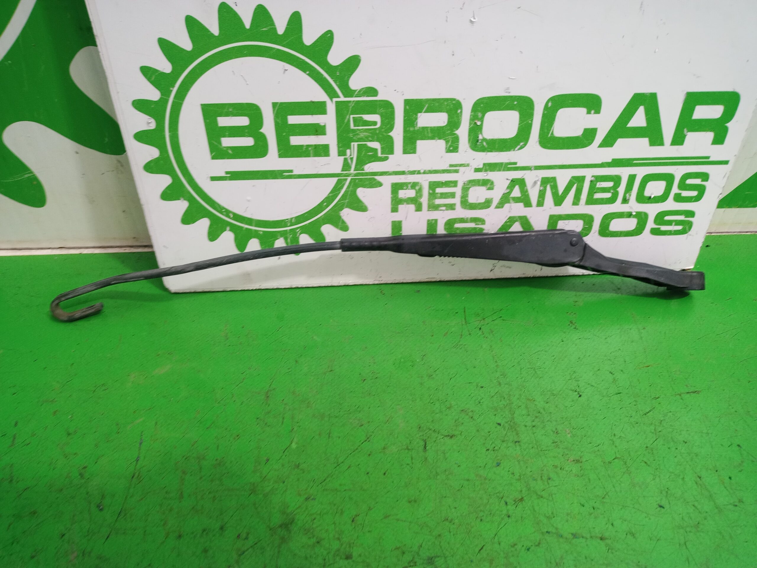 brazo_limpia_delantero_izquierdo_6k1955407_seat_ibiza_6k1_select