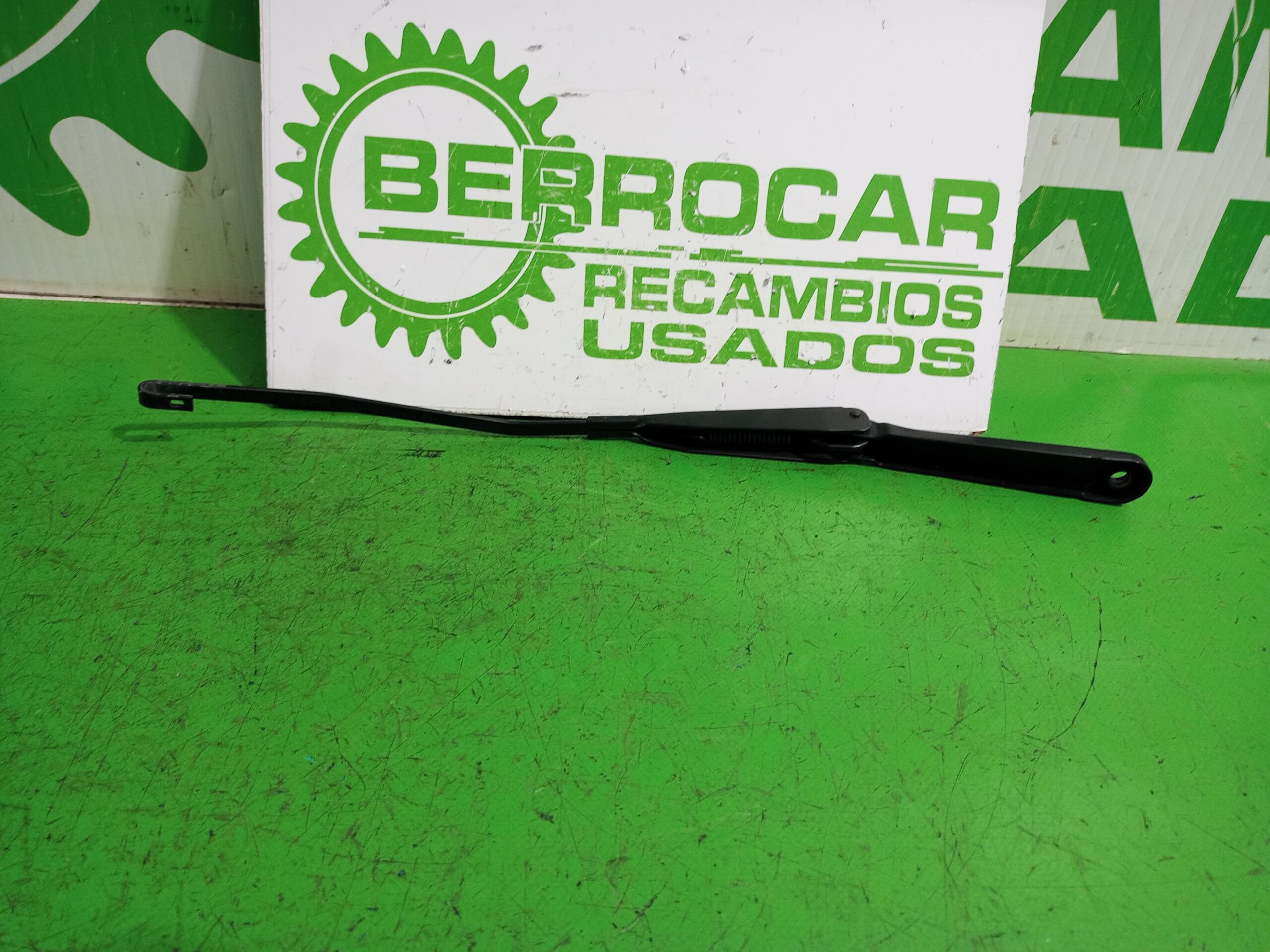 brazo_limpia_delantero_izquierdo_8200158098_renault_kangoo_f_kc0_au_entique