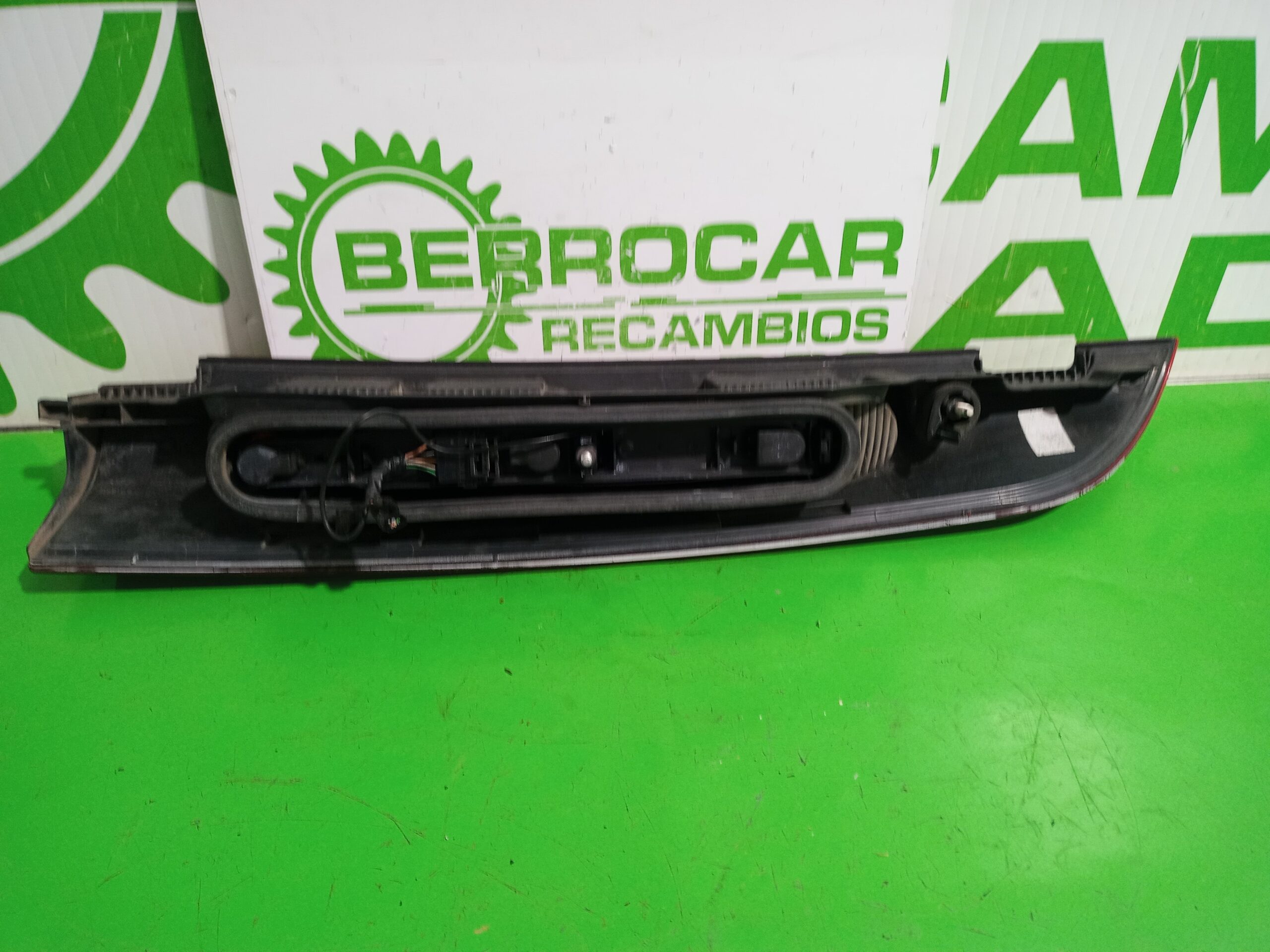 piloto_trasero_izquierdo_8200103284_renault_kangoo_f_kc0_au_entique