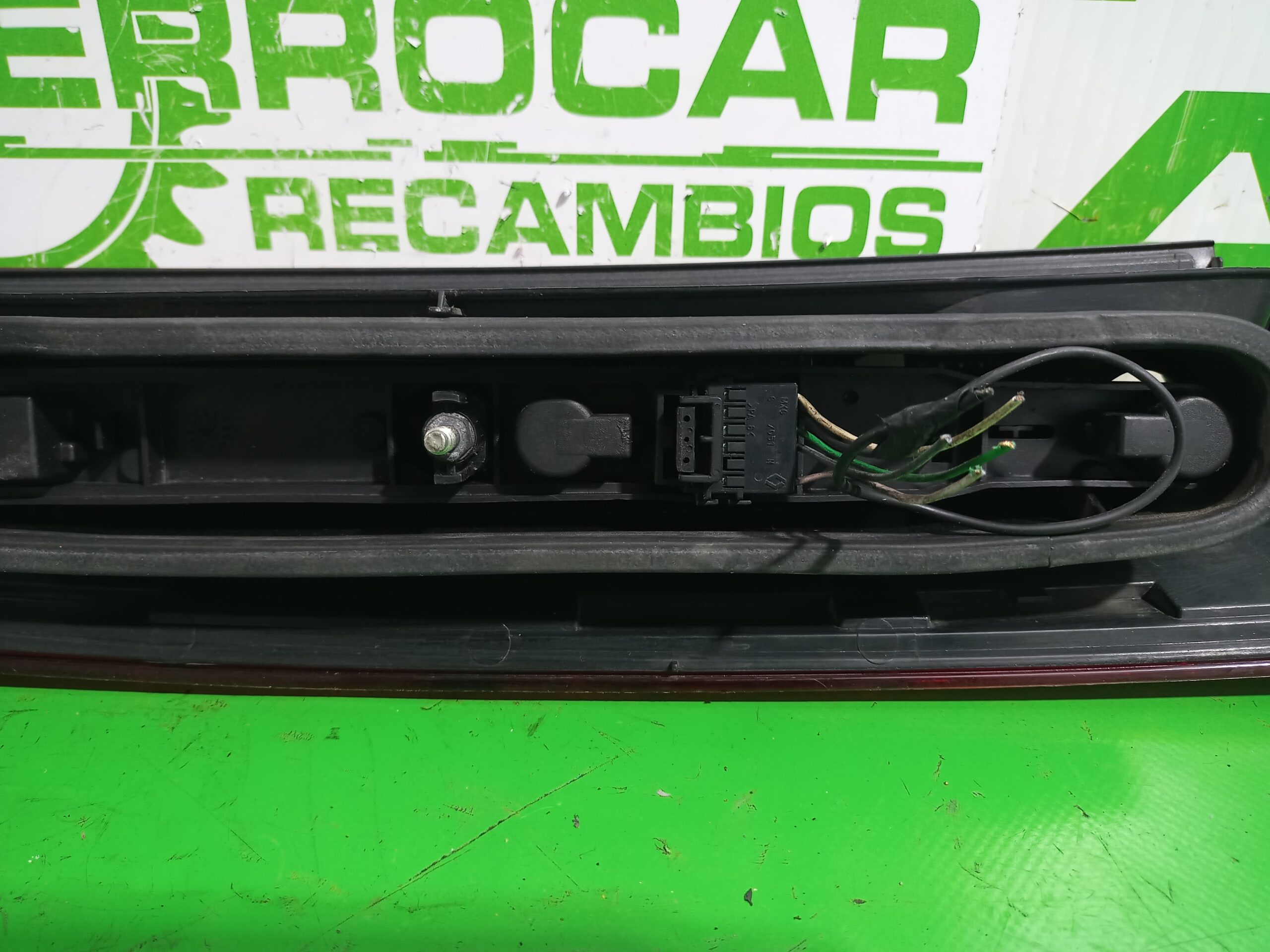 piloto_trasero_derecho_8200150621_renault_kangoo_f_kc0_au_entique