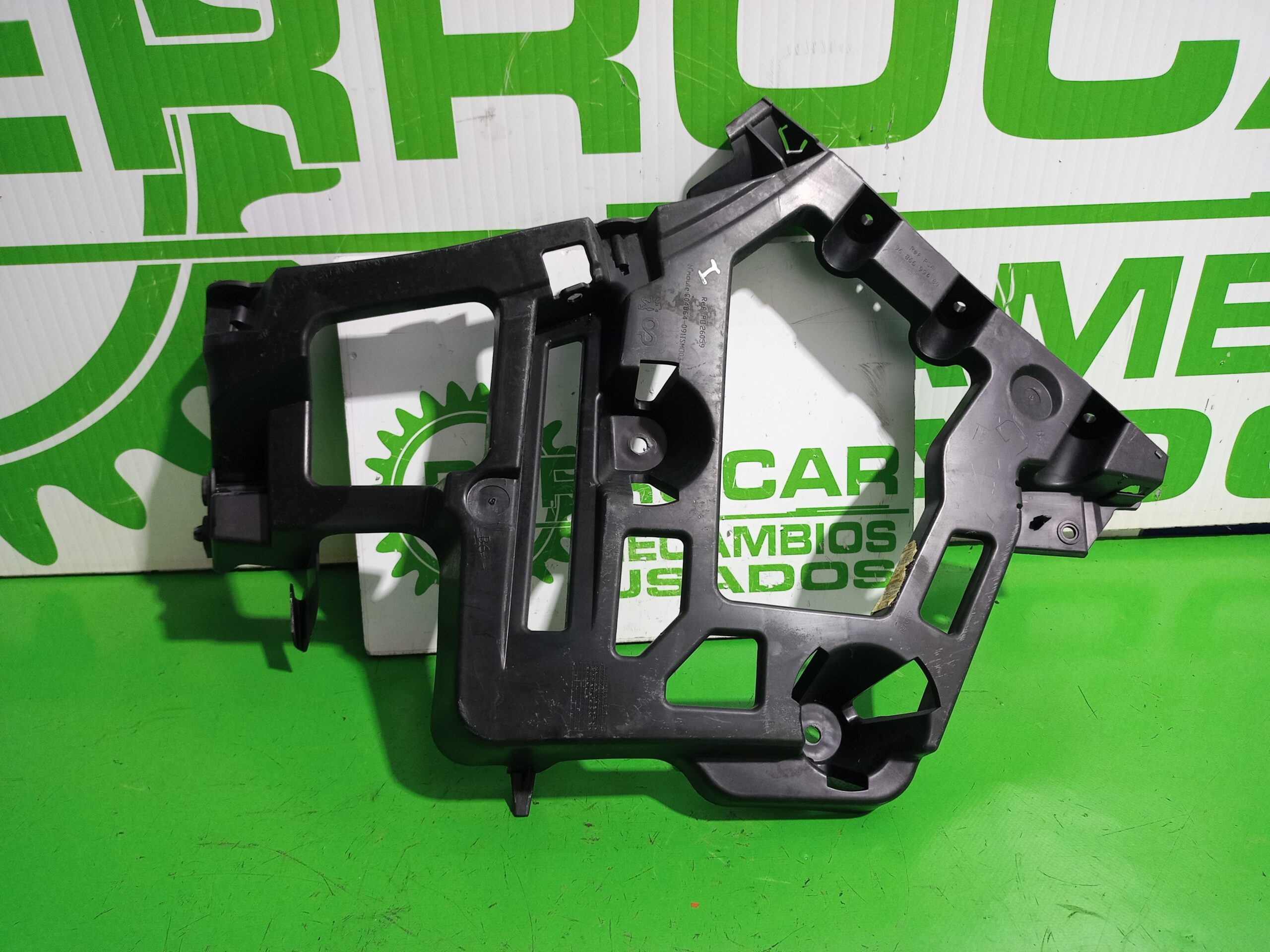 soporte_paragolpe_trasero_9686699680_peugeot_508_active