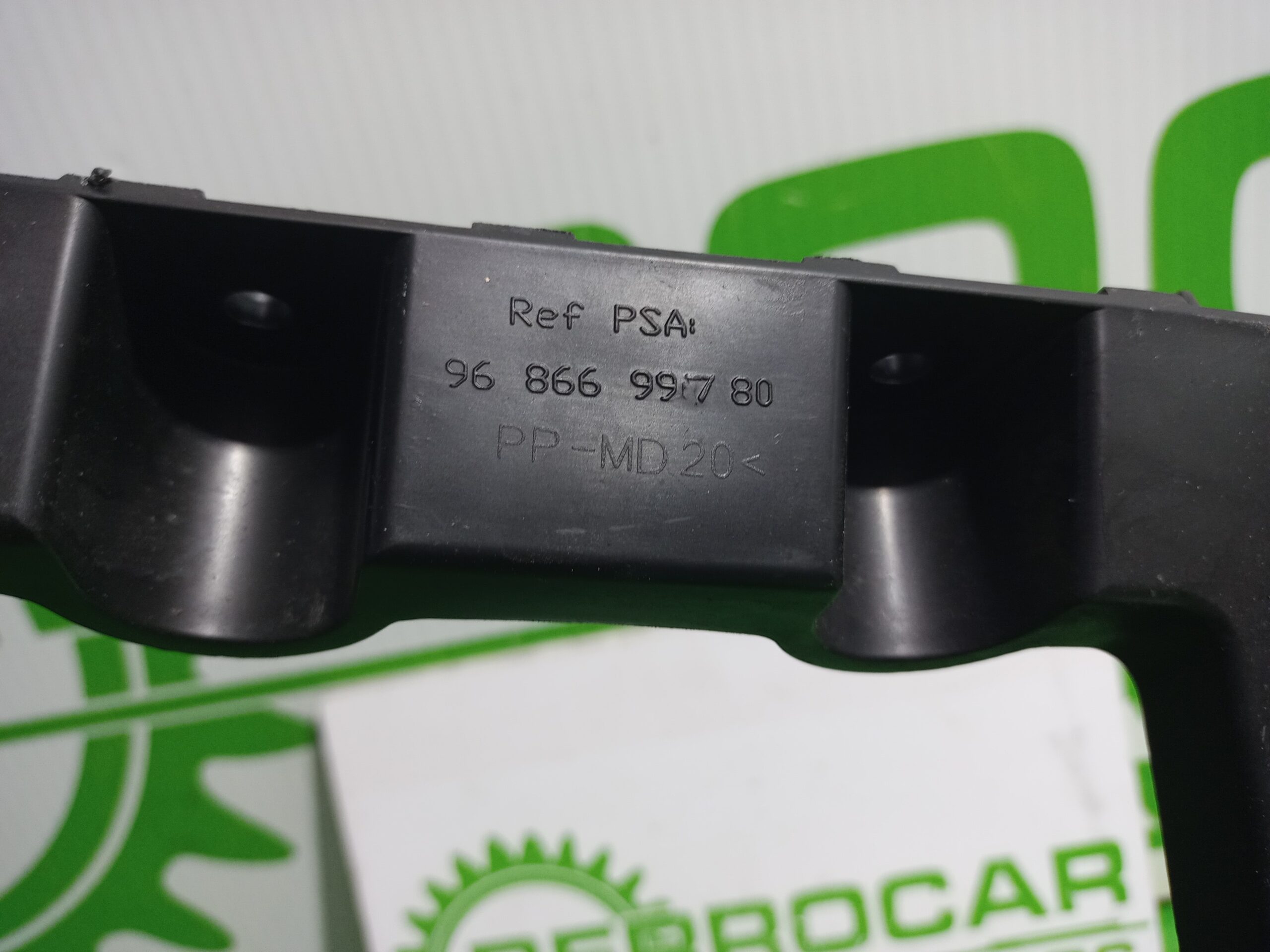 soporte_paragolpe_trasero_9686699780_peugeot_508_active