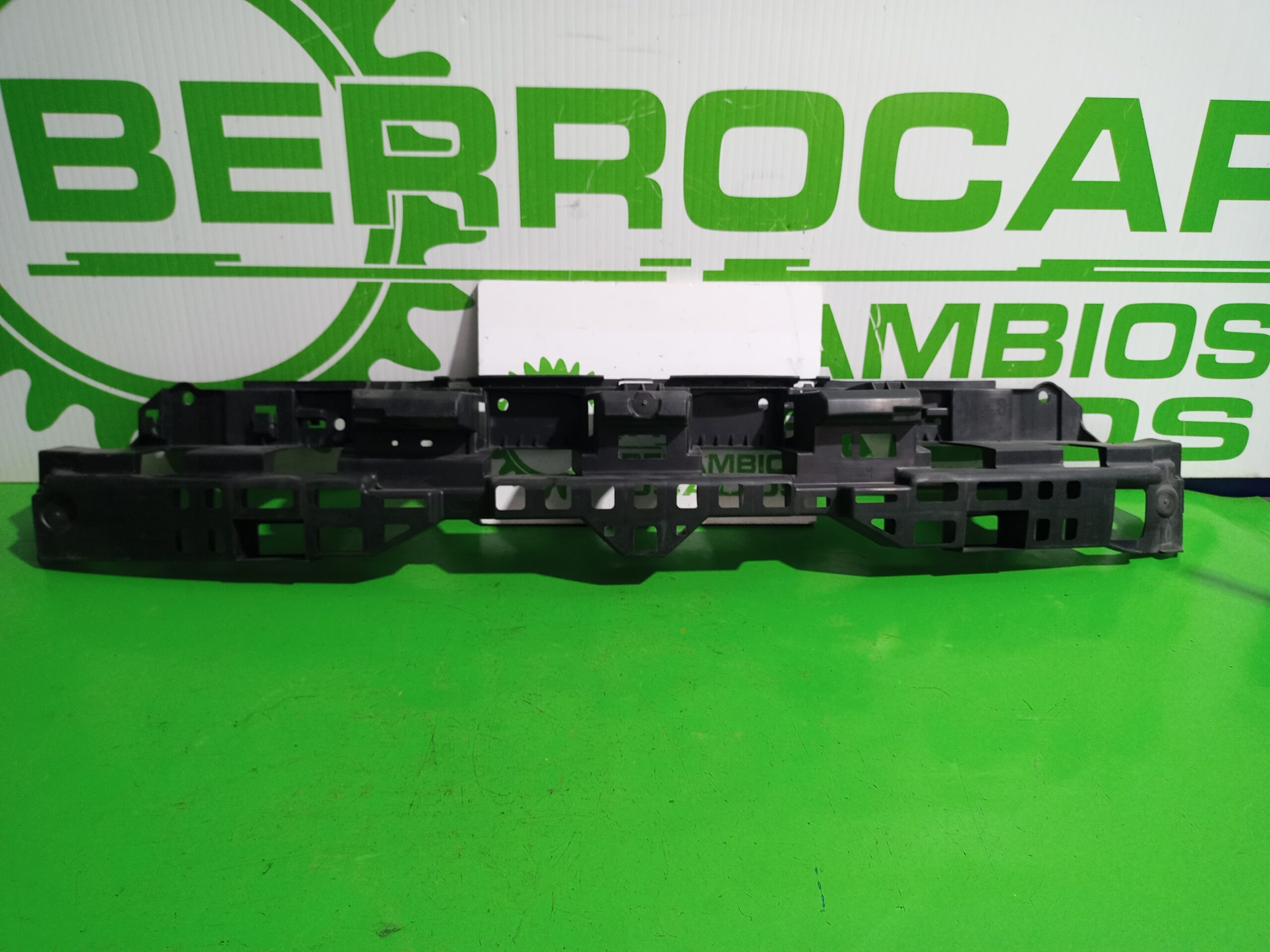 soporte_paragolpe_trasero_9675548180_peugeot_508_active