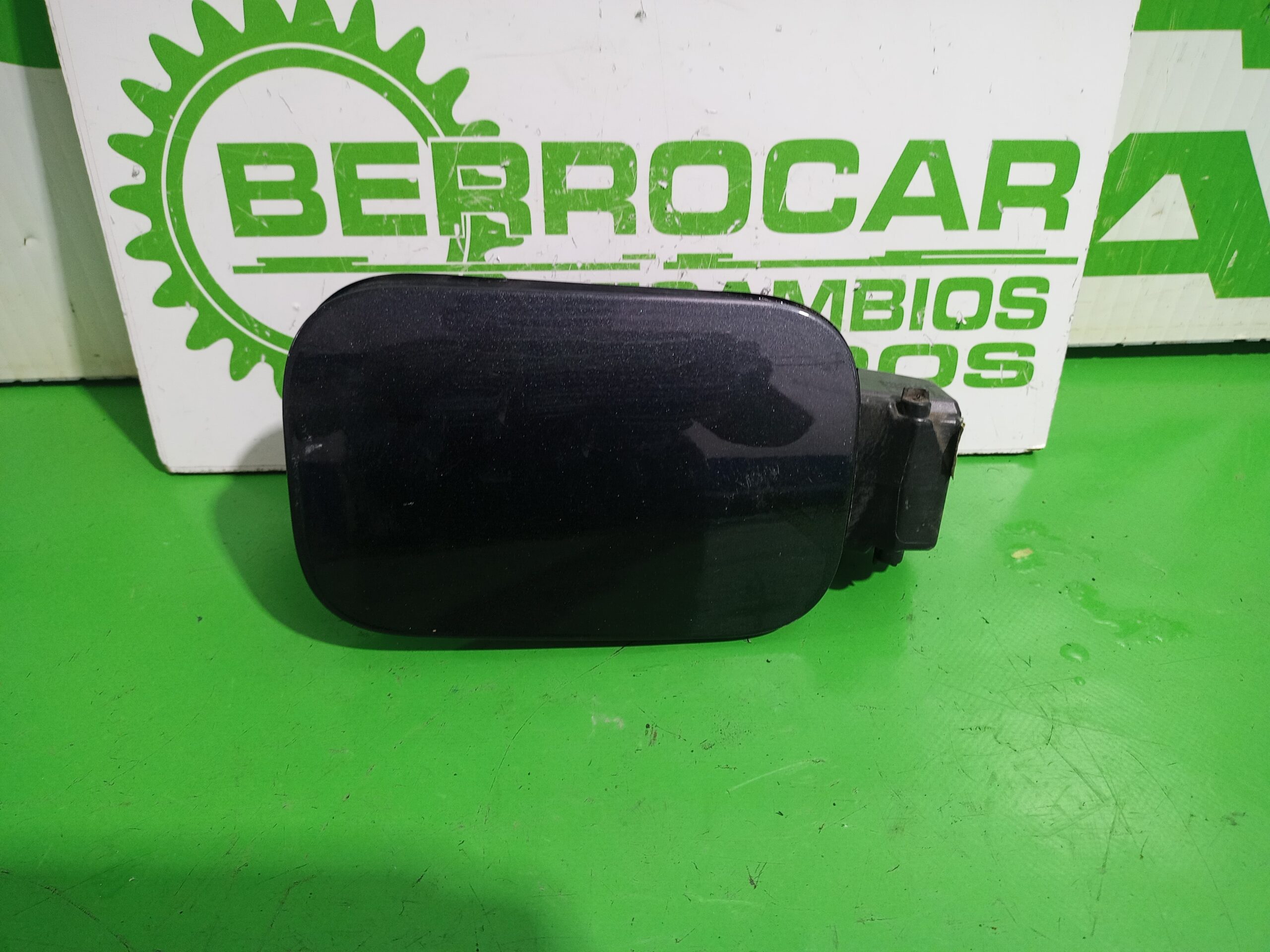 tapa_exterior_combustible_9670805880_peugeot_508_active