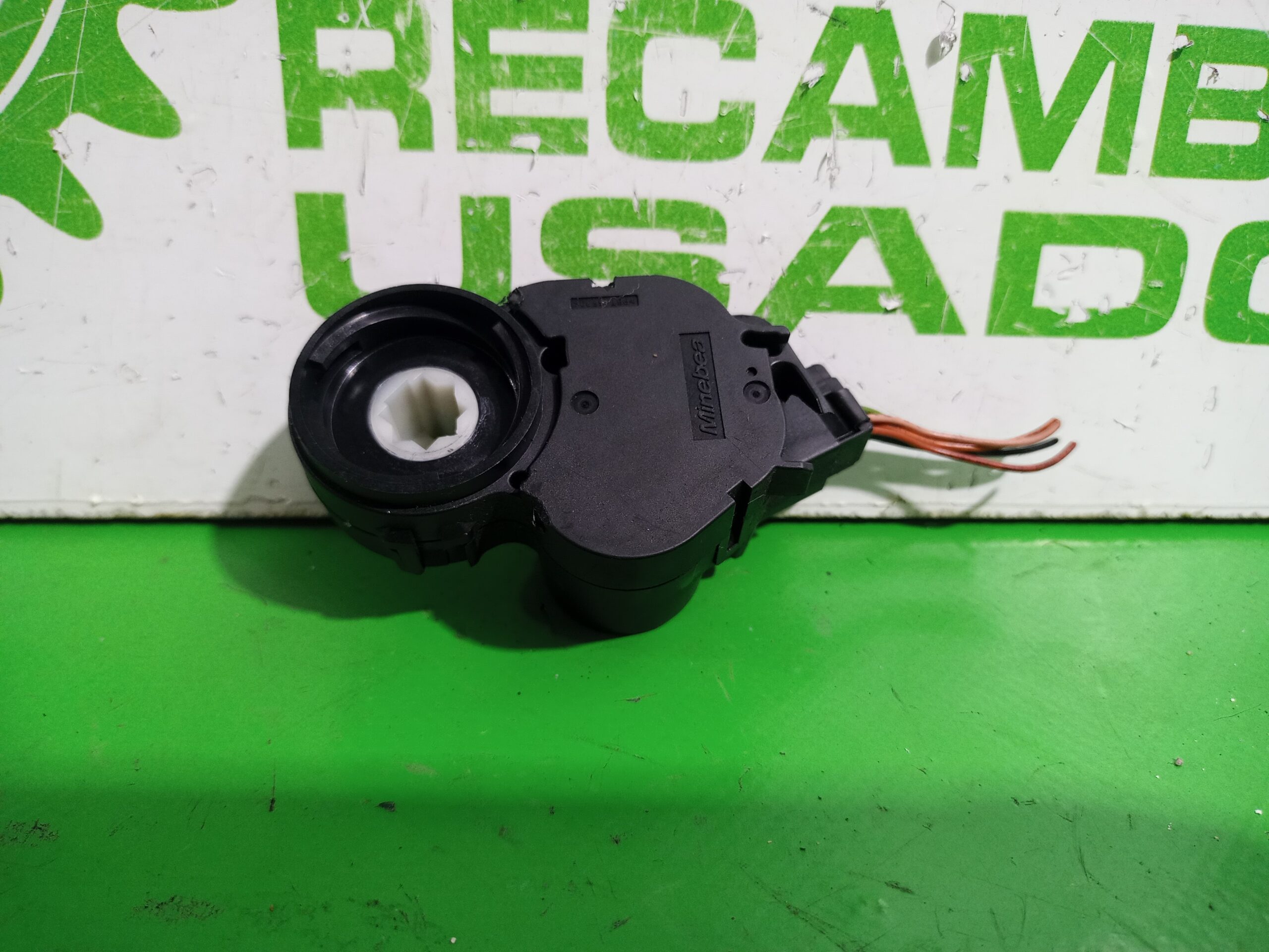 motor_apertura_trampilla_t1002120v_peugeot_508_active