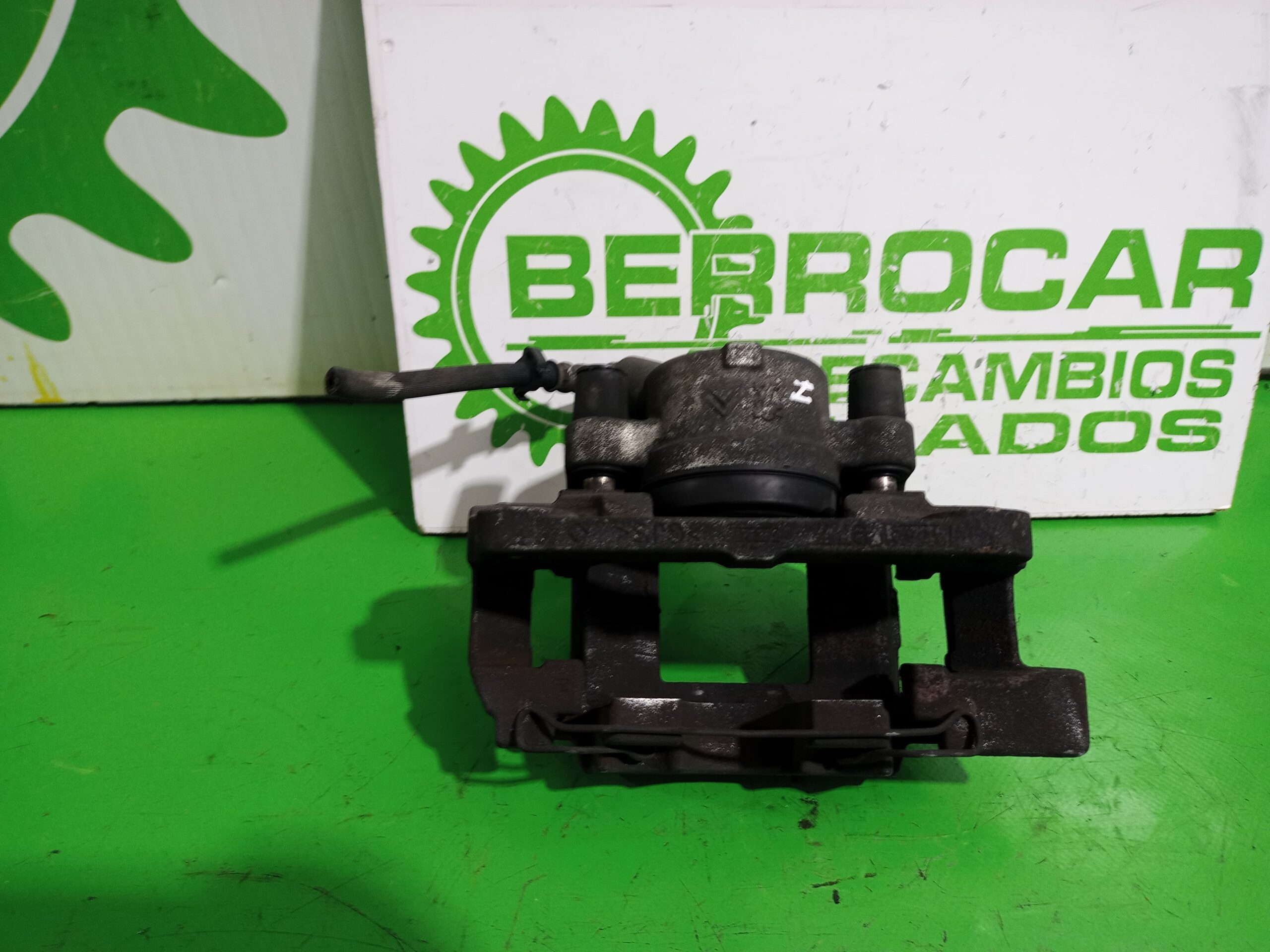 pinza_de_freno_delantera_izquierda_9800839780_peugeot_508_active