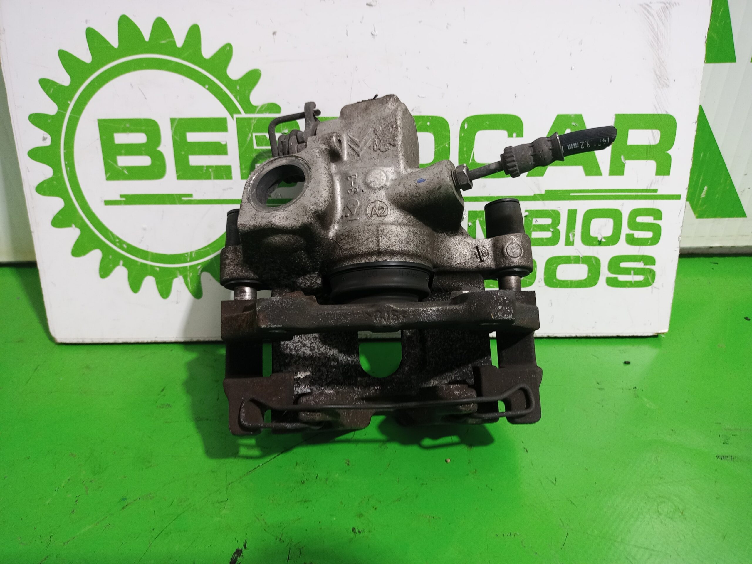 pinza_de_freno_trasera_izquierda_9686562180_peugeot_508_active