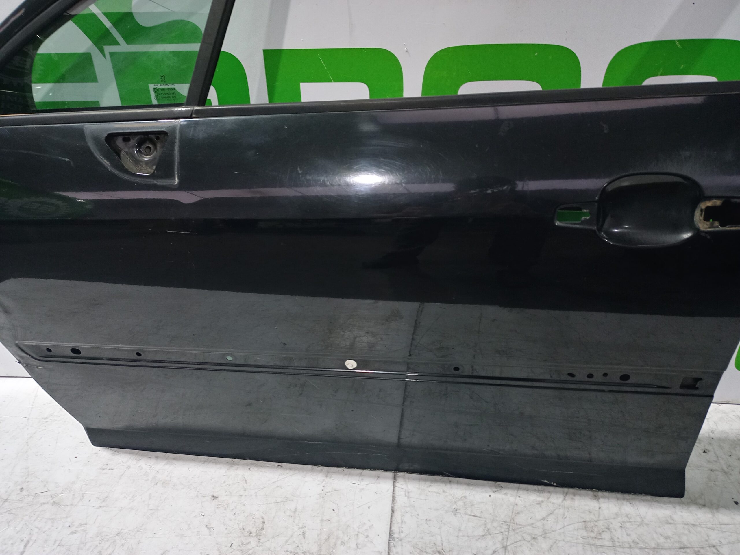 puerta_delantera_izquierda_9002x3_peugeot_407_2_0_16v_cat