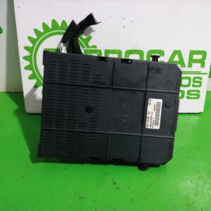 caja_reles_fusibles_281197321a_peugeot_407_2_0_16v_cat