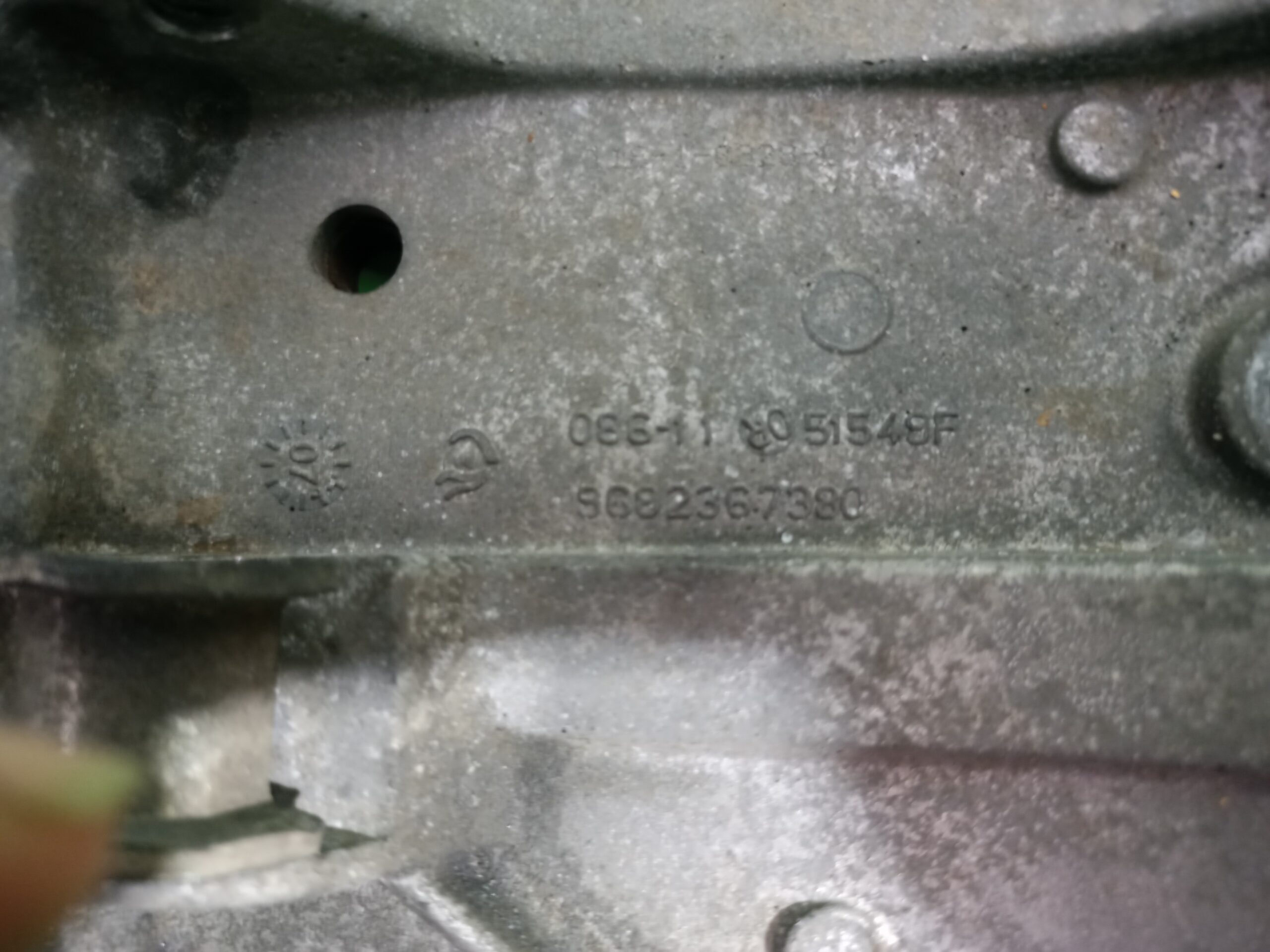 soporte_alternador_9602367380_peugeot_407_2_0_16v_cat