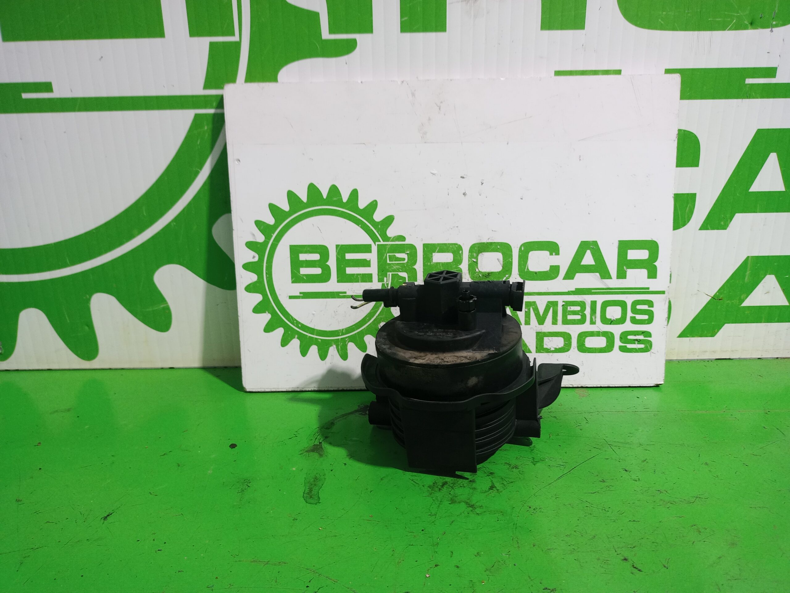 soporte_filtro_gasoil_9645928180_peugeot_407_2_0_16v_cat