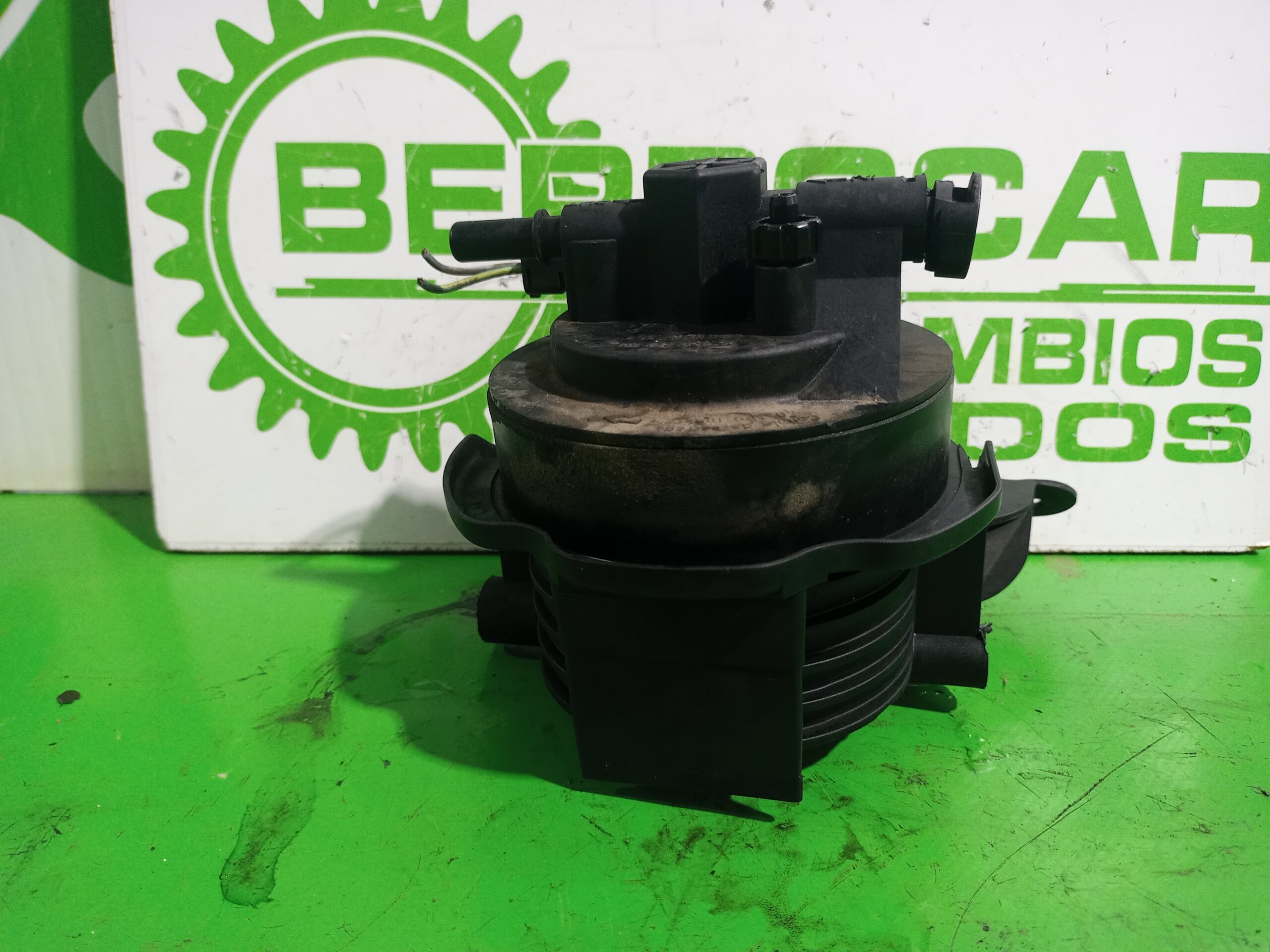 soporte_filtro_gasoil_9645928180_peugeot_407_2_0_16v_cat