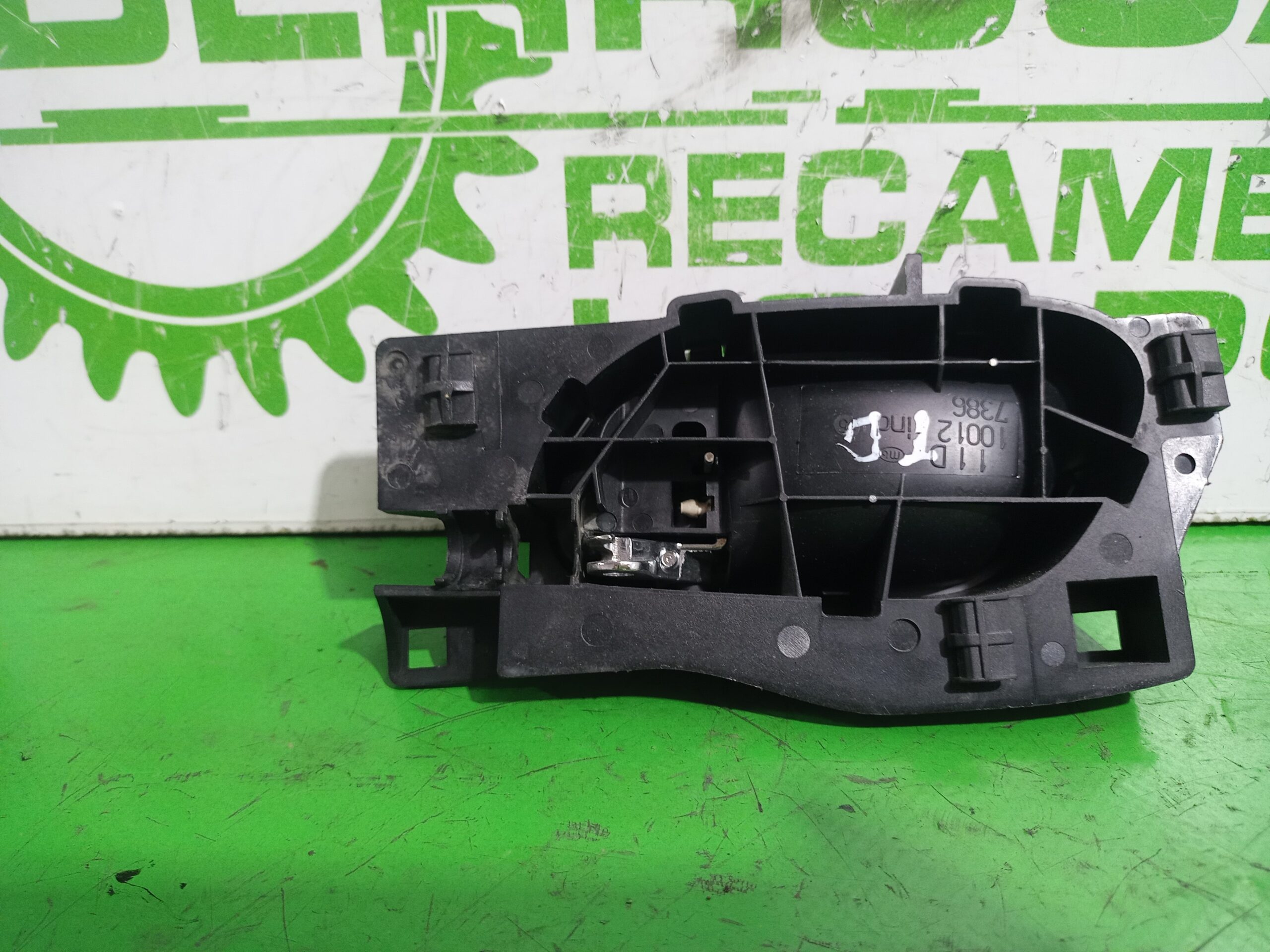 maneta_interior_trasera_derecha_96526177vd_peugeot_407_2_0_16v_cat