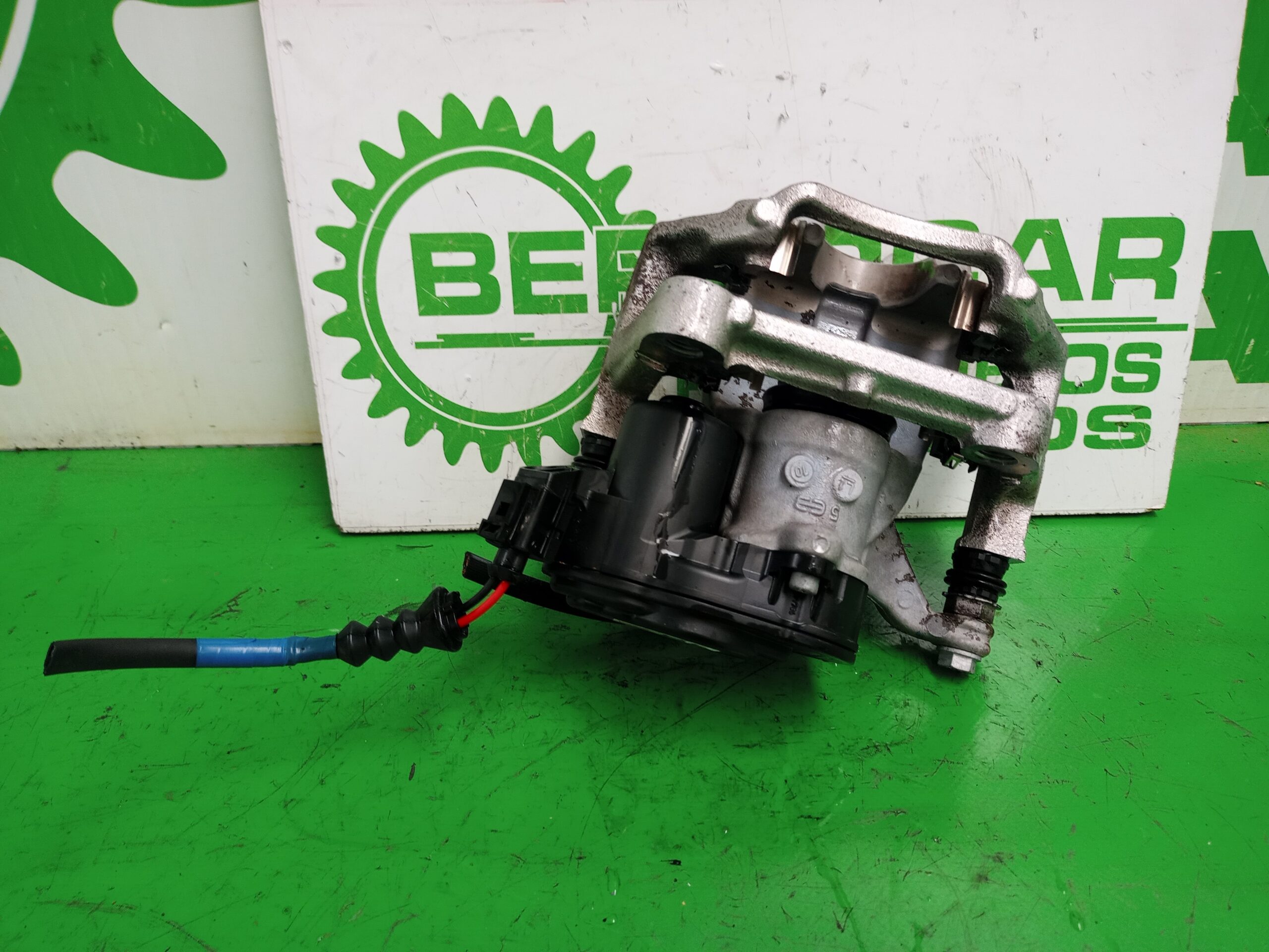 pinza_de_freno_trasera_izquierda_7e913d_nissan_qashqai_ii_j11_j11_1_3_dig_t