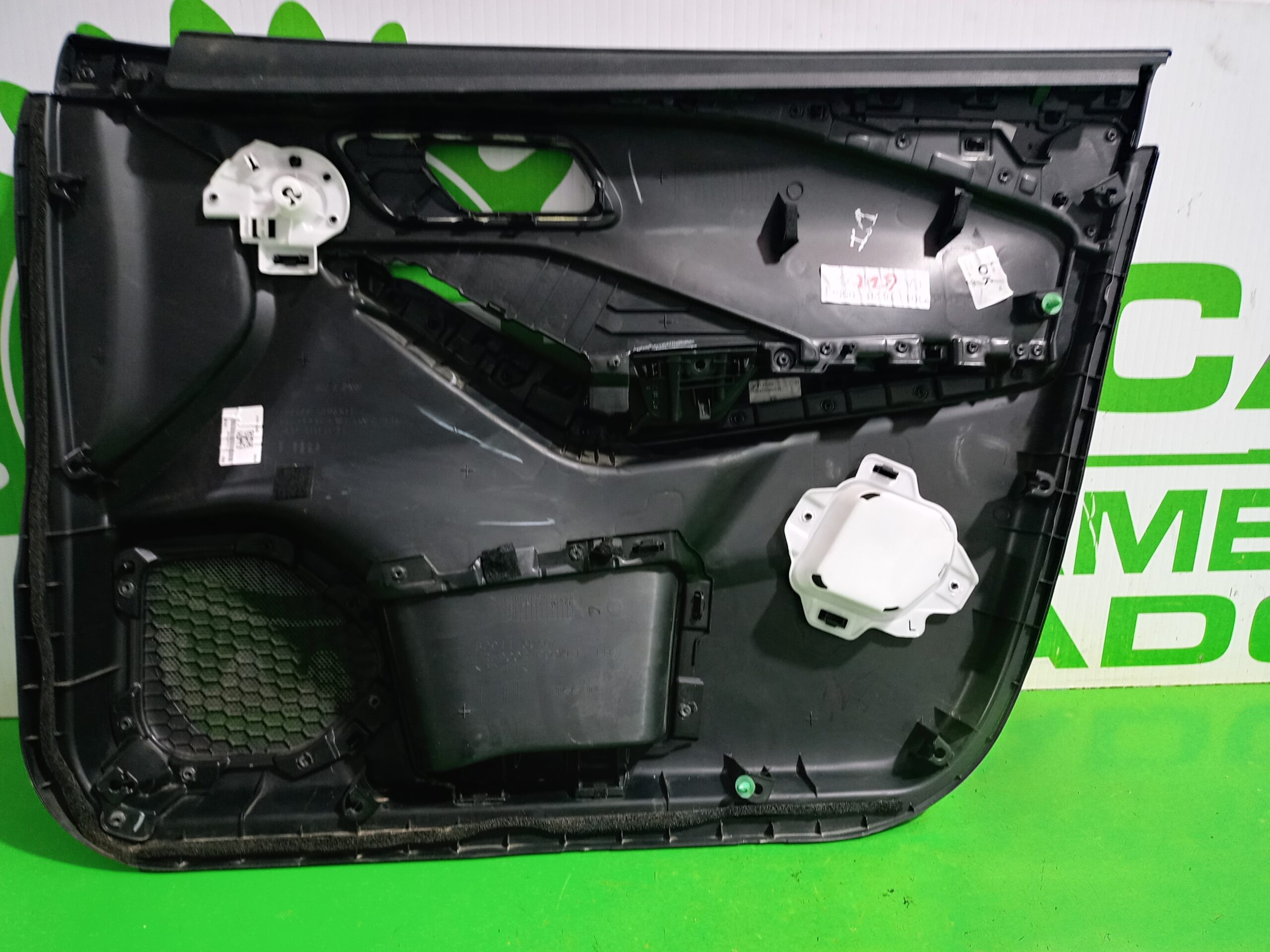 guarnecido_puerta_delantera_izquierda_809116ua0a_nissan_qashqai_ii_j11_j11_1_3_dig_t