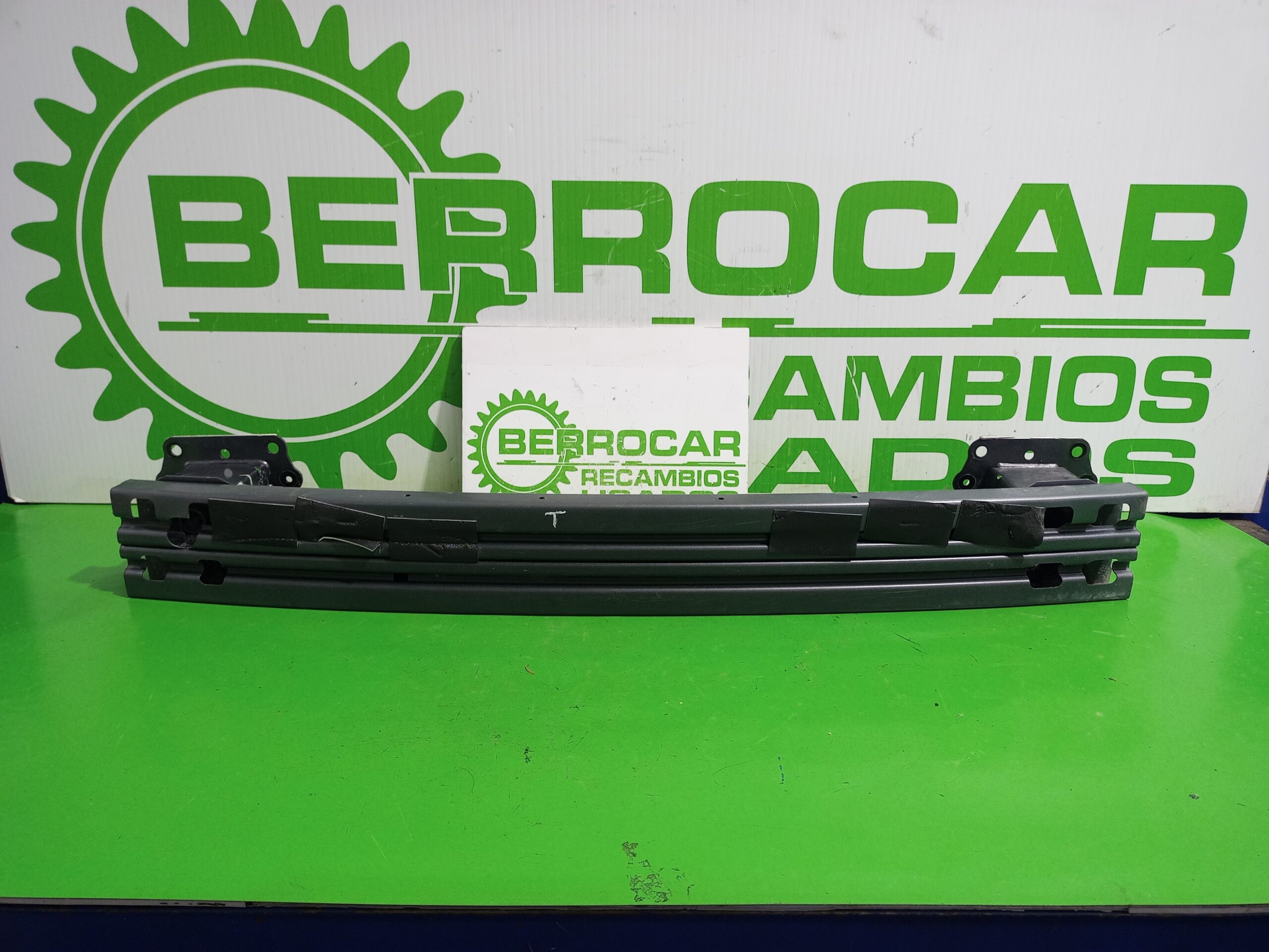 refuerzo_paragolpes_trasero_852116ua2a_nissan_qashqai_ii_j11_j11_1_3_dig_t