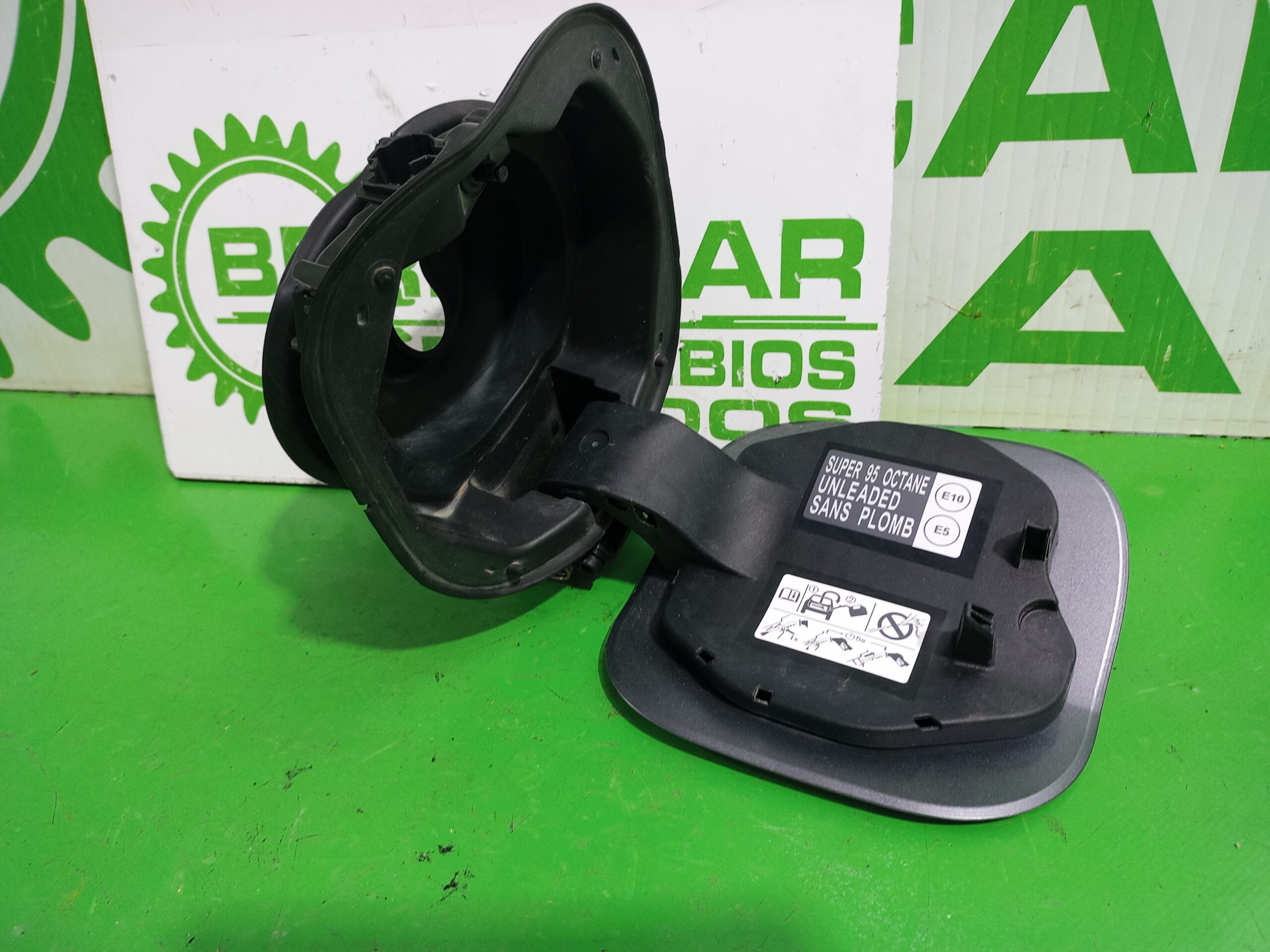 tapa_exterior_combustible_781206ua0a_nissan_qashqai_ii_j11_j11_1_3_dig_t