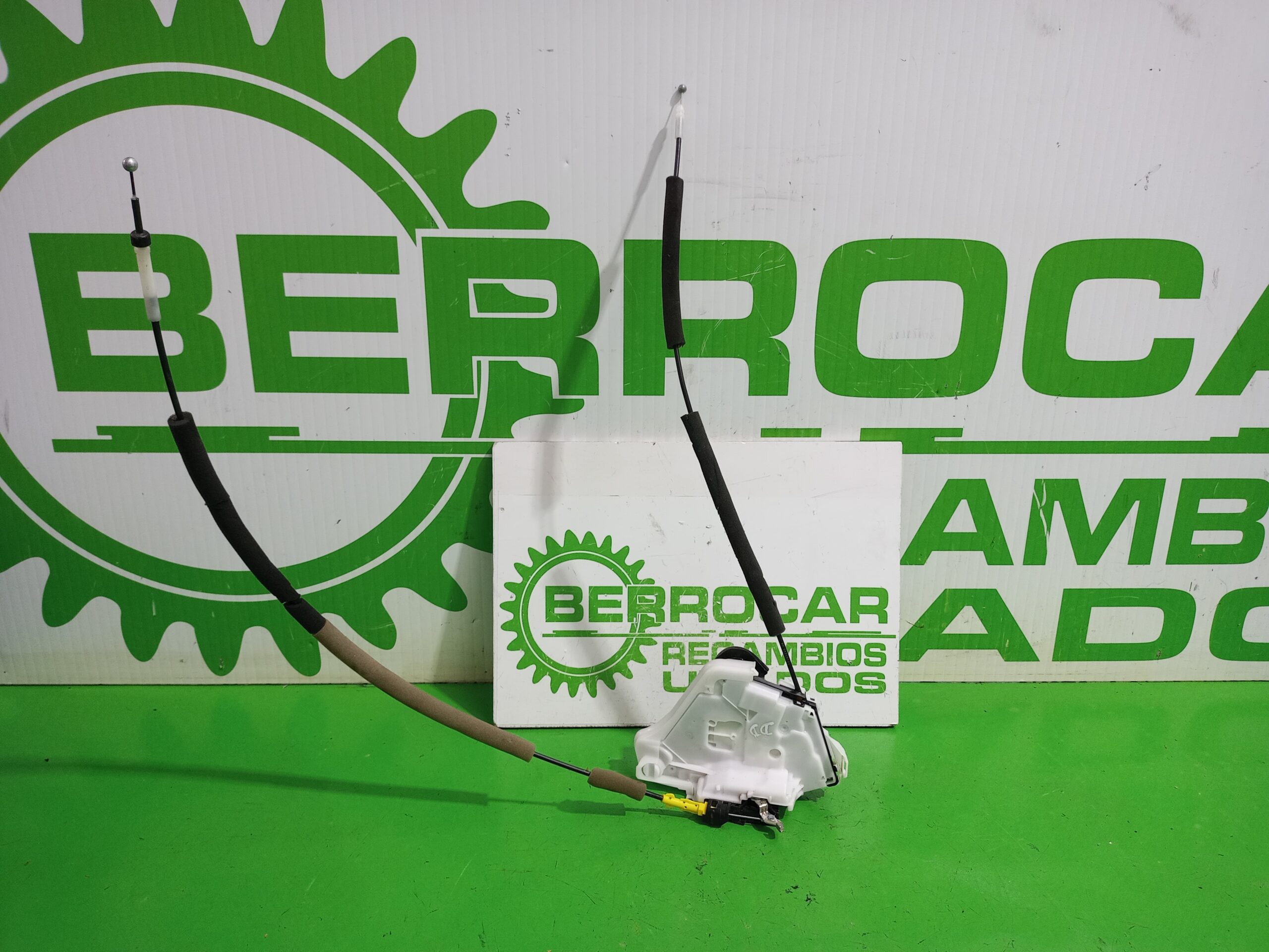 cerradura_puerta_delantera_derecha_805006ua0a_nissan_qashqai_ii_j11_j11_1_3_dig_t