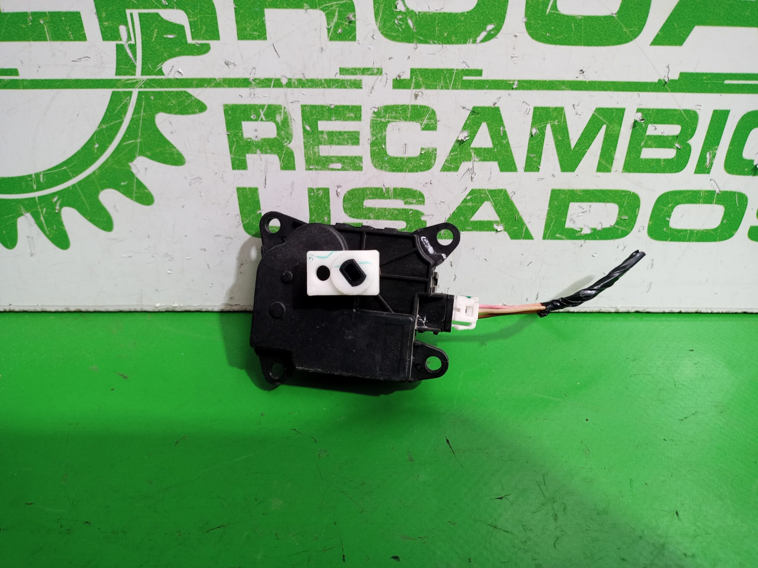 motor_apertura_trampilla_277326rf0a_nissan_qashqai_ii_j11_j11_1_3_dig_t