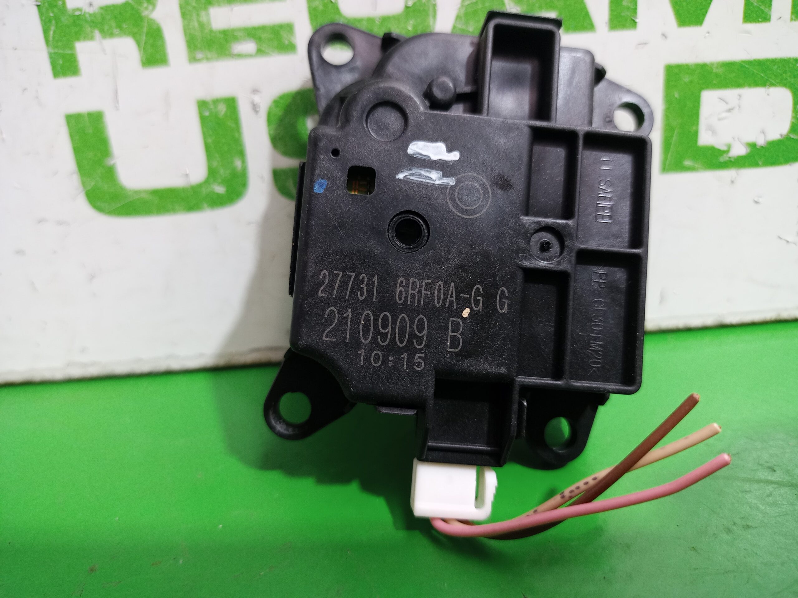motor_apertura_trampilla_277316rf0a_nissan_qashqai_ii_j11_j11_1_3_dig_t