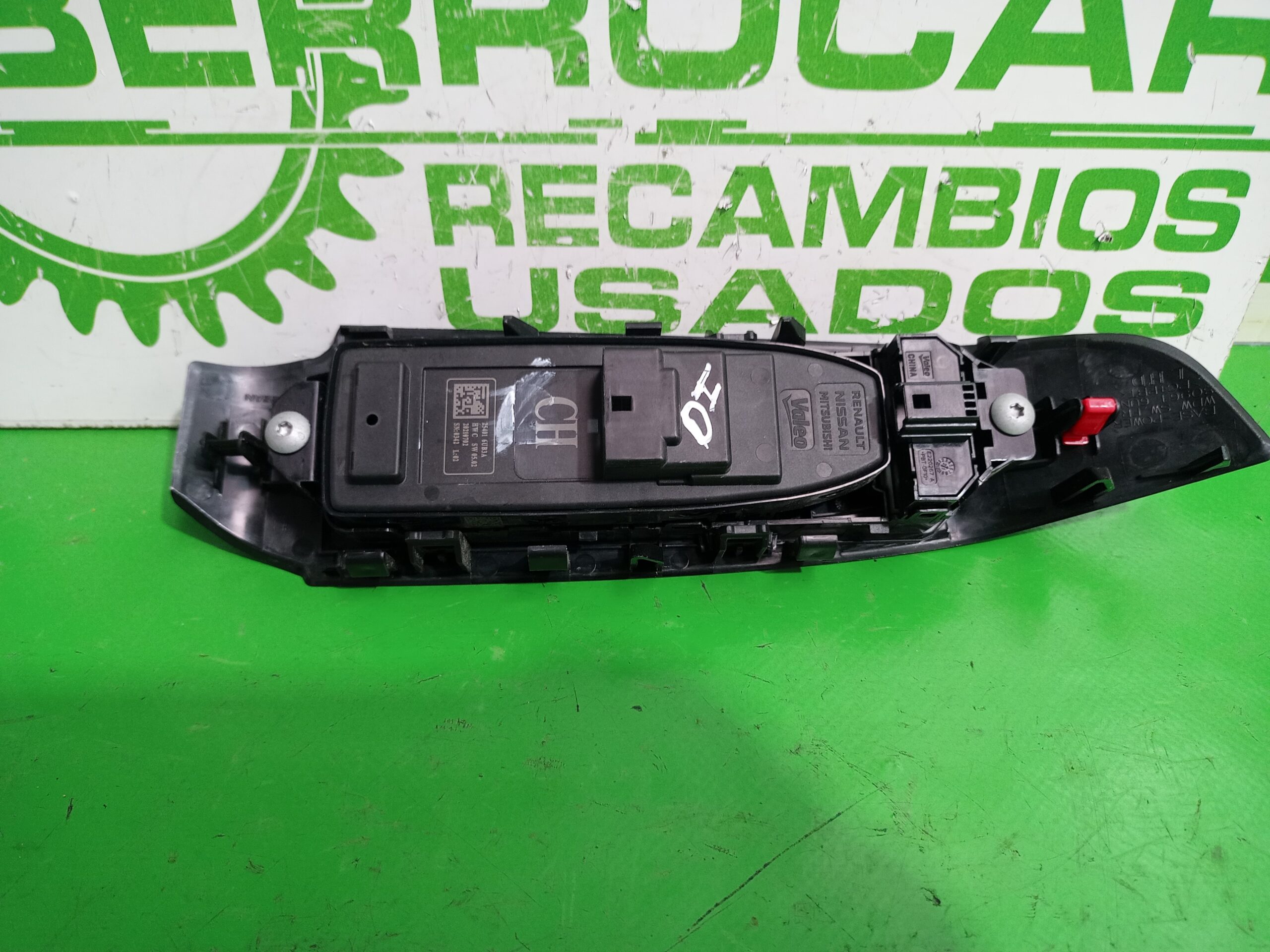 mando_elevalunas_delantero_izquierdo_254016ub3a_nissan_qashqai_ii_j11_j11_1_3_dig_t