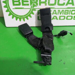 enganche_cinturon_888426ua0a_nissan_qashqai_ii_j11_j11_1_3_dig_t