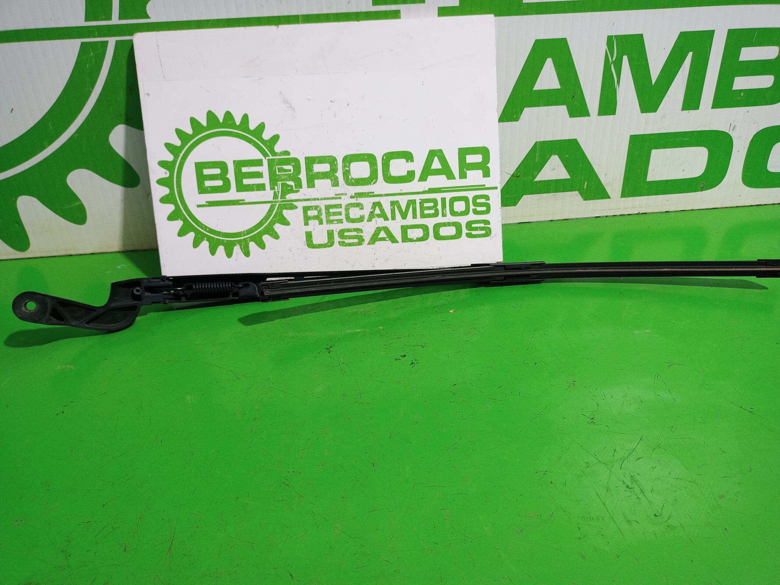 brazo_limpia_delantero_izquierdo_4f1955409_audi_a6_berlina_4f2_2_4