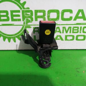 enganche_cinturon_trasero_derecho_4f0857740d_audi_a6_berlina_4f2_2_4
