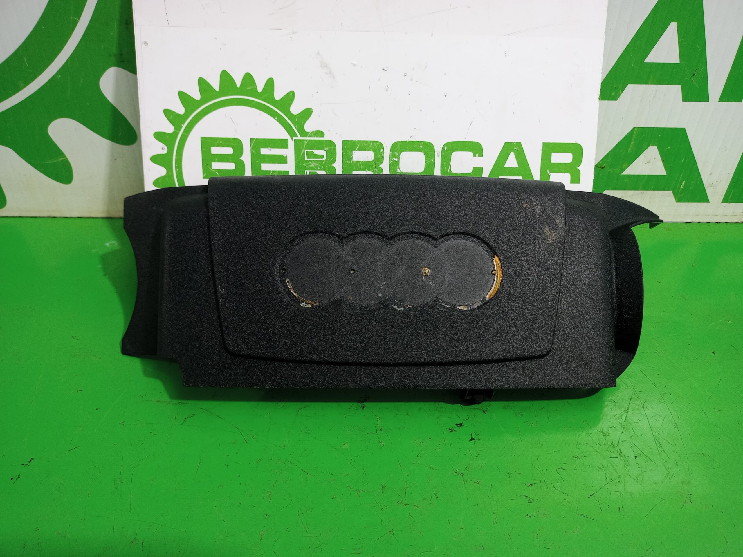 cubierta_motor_06e103926_audi_a6_berlina_4f2_2_4