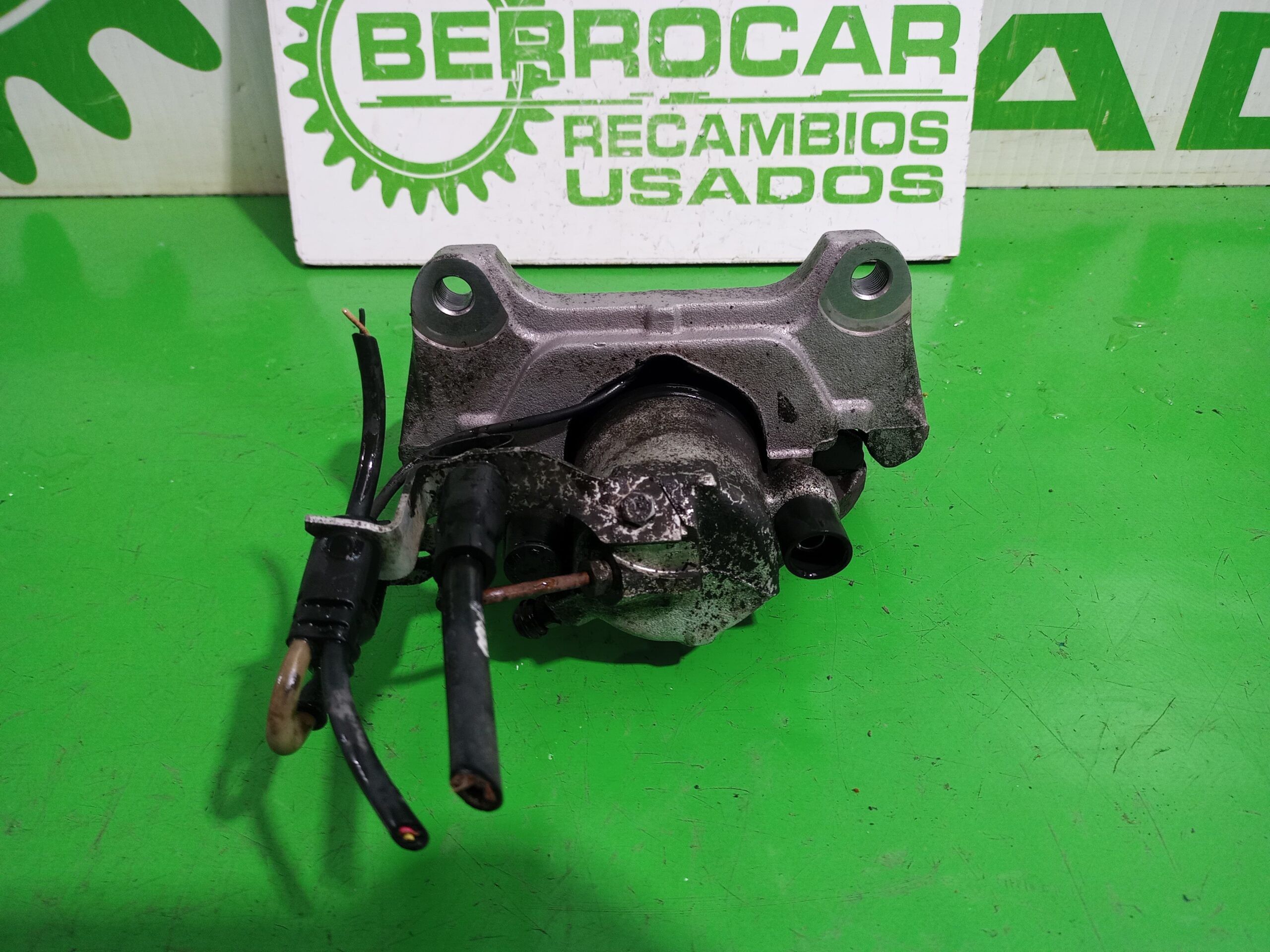 pinza_de_freno_delantera_izquierda_4b0615123_audi_a6_berlina_4f2_2_4